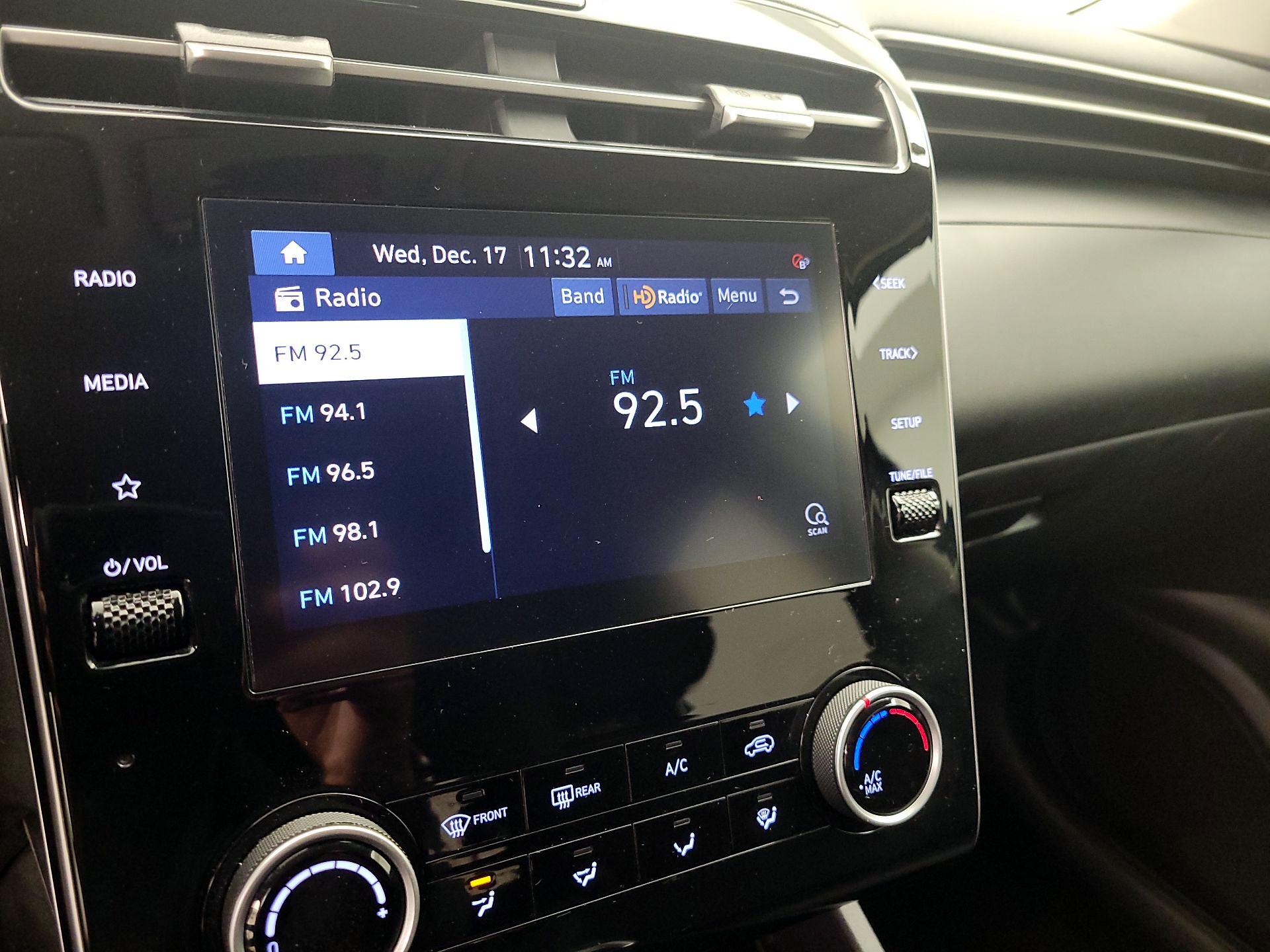 Thumbnail: 2022 Hyundai Tucson - 15