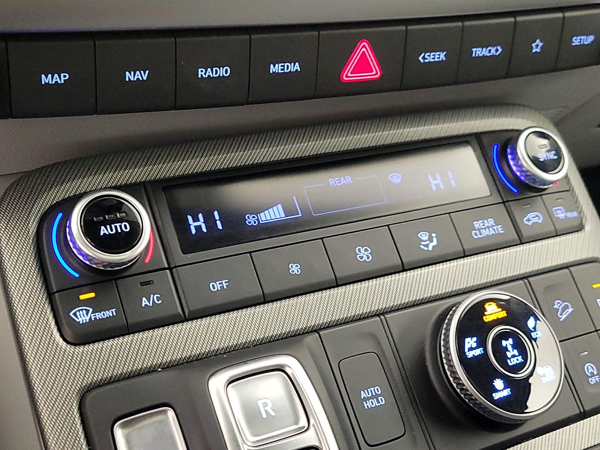 Thumbnail: 2023 Hyundai Palisade - 16