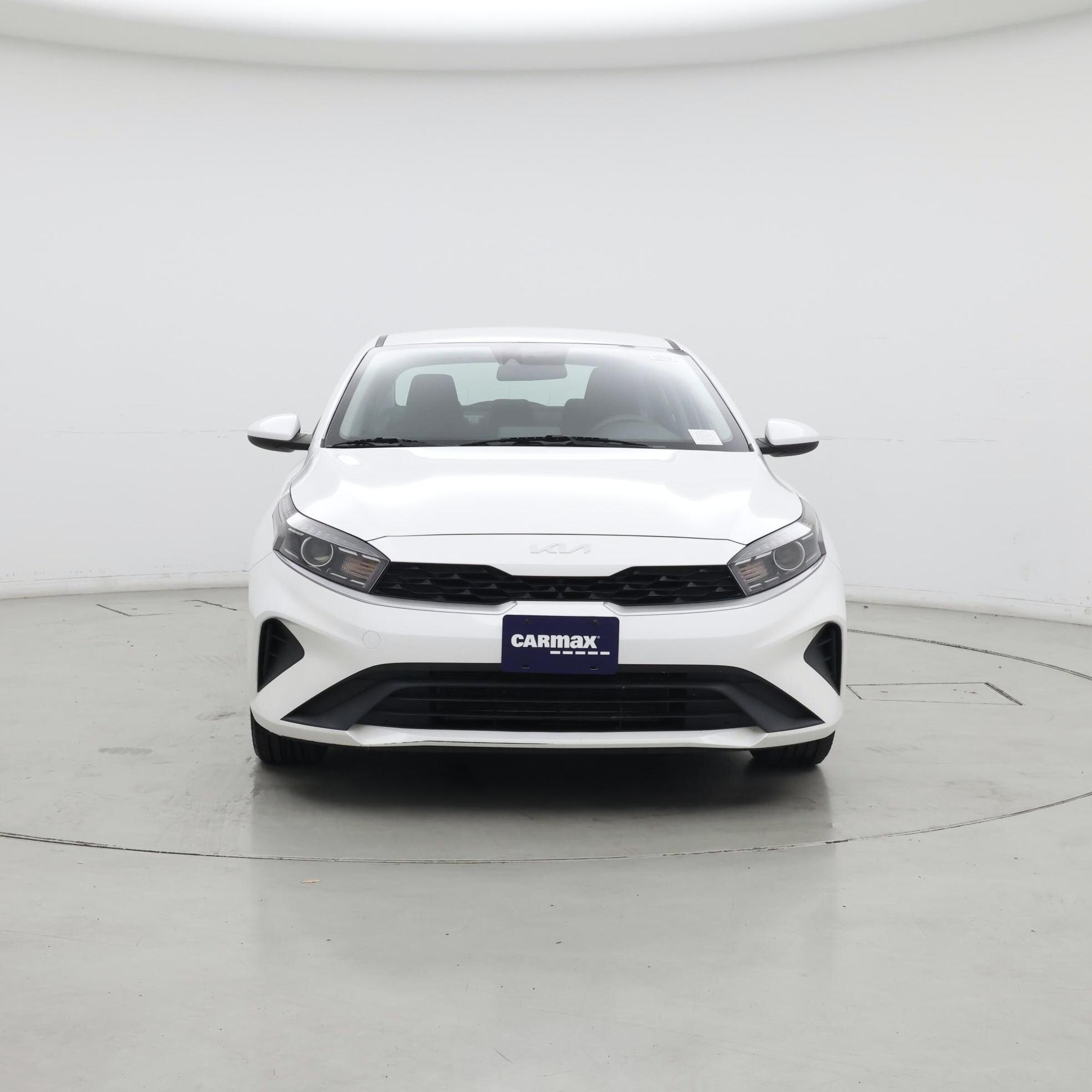 Thumbnail: 2022 Kia Forte - 5