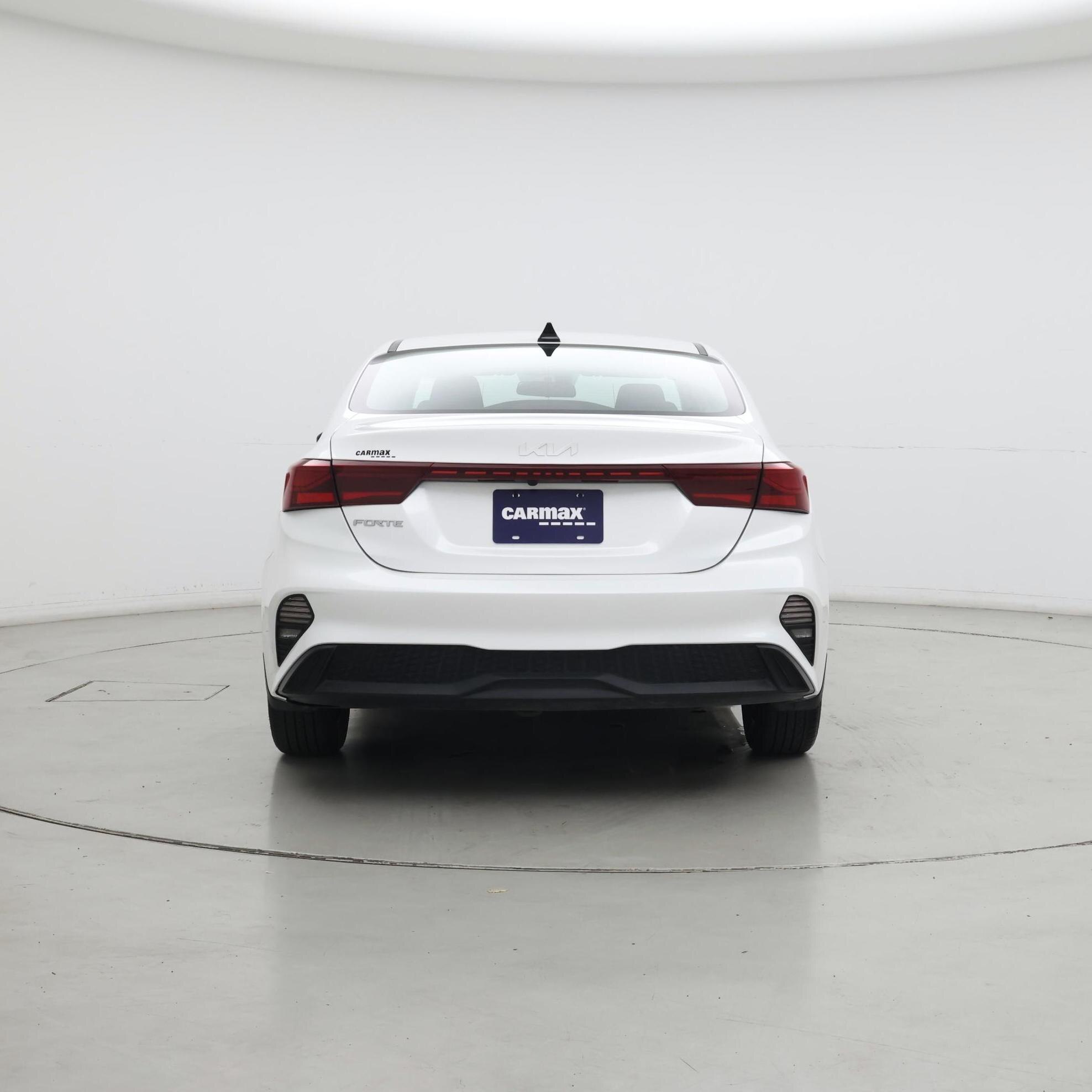 Thumbnail: 2022 Kia Forte - 6