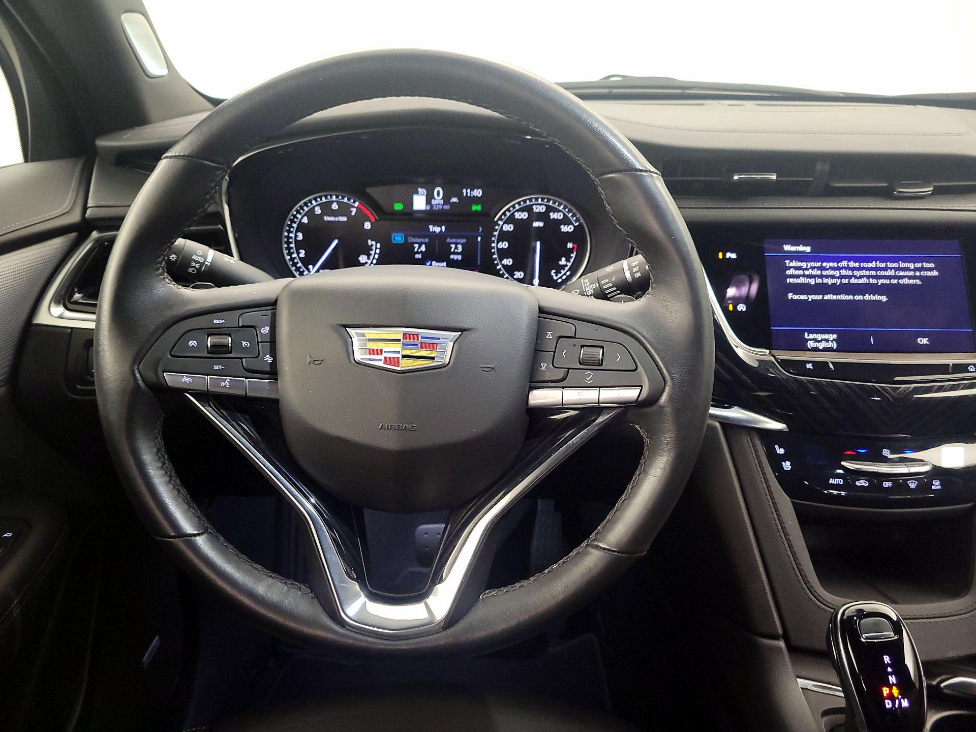 Thumbnail: 2025 Cadillac XT6 - 10