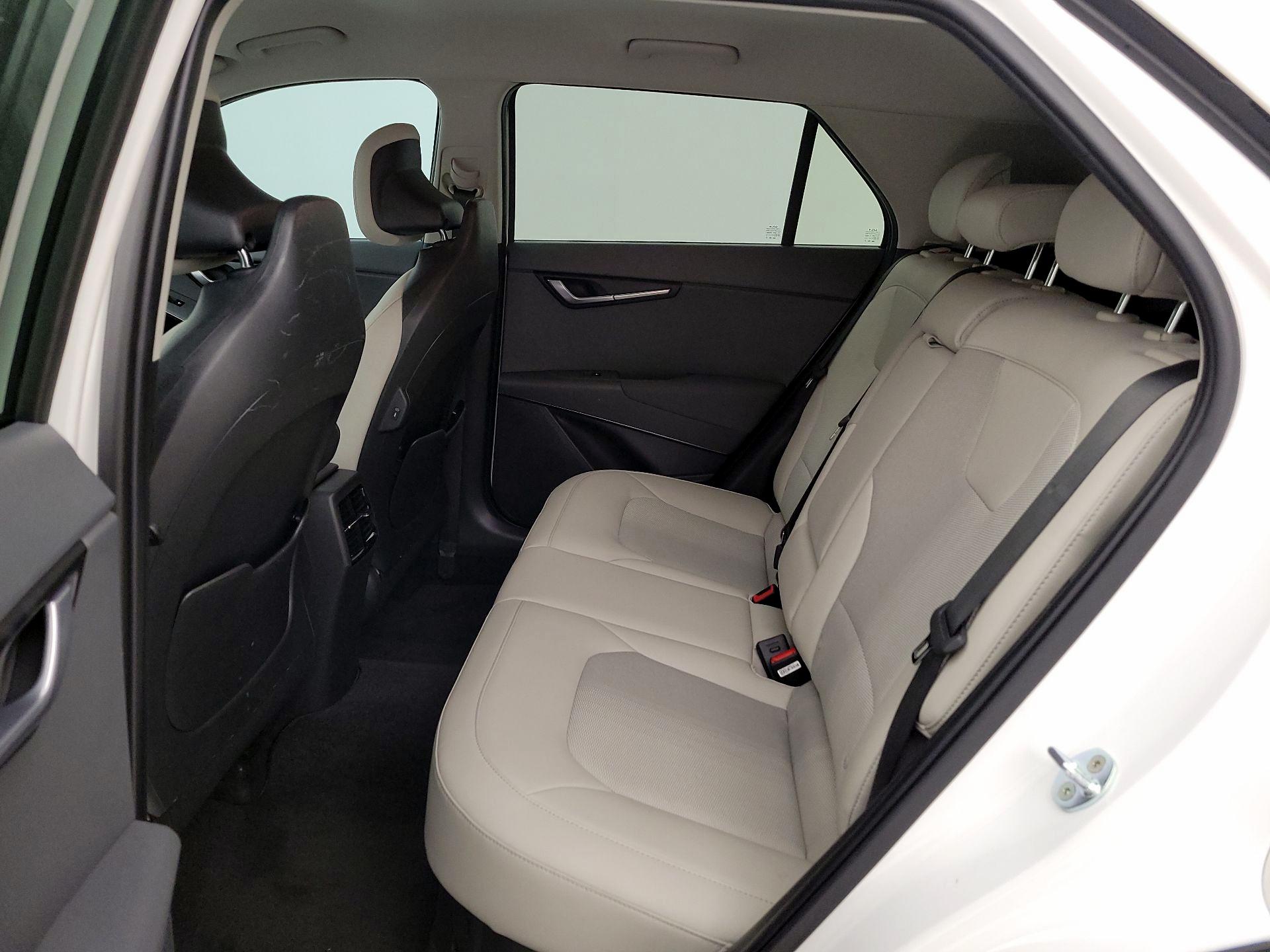 Thumbnail: 2023 Kia Niro - 20