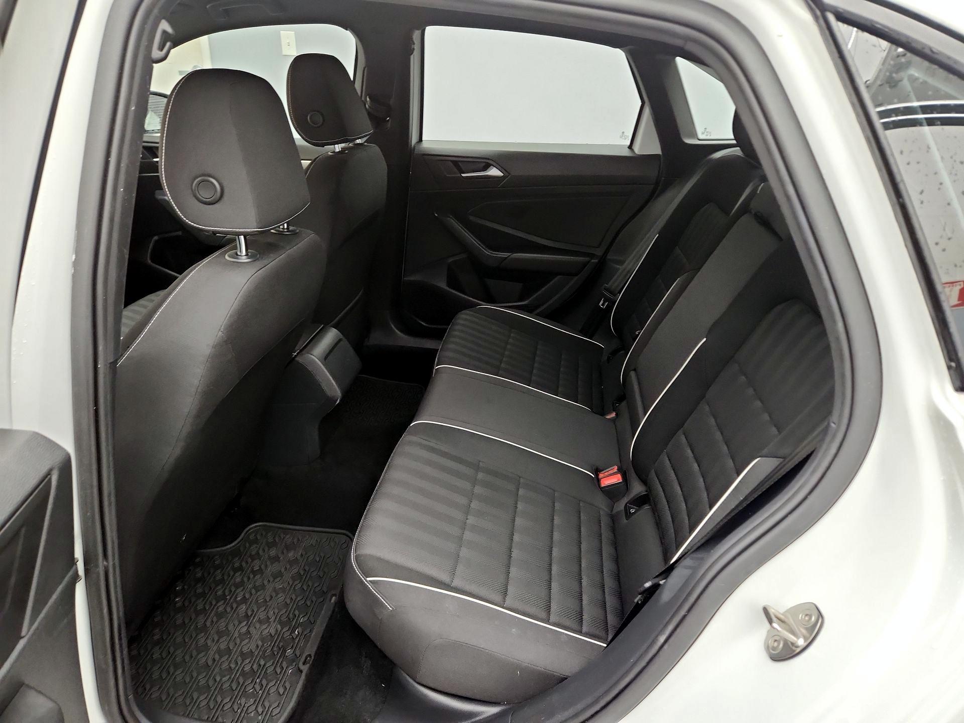 Thumbnail: 2023 Volkswagen Jetta - 19