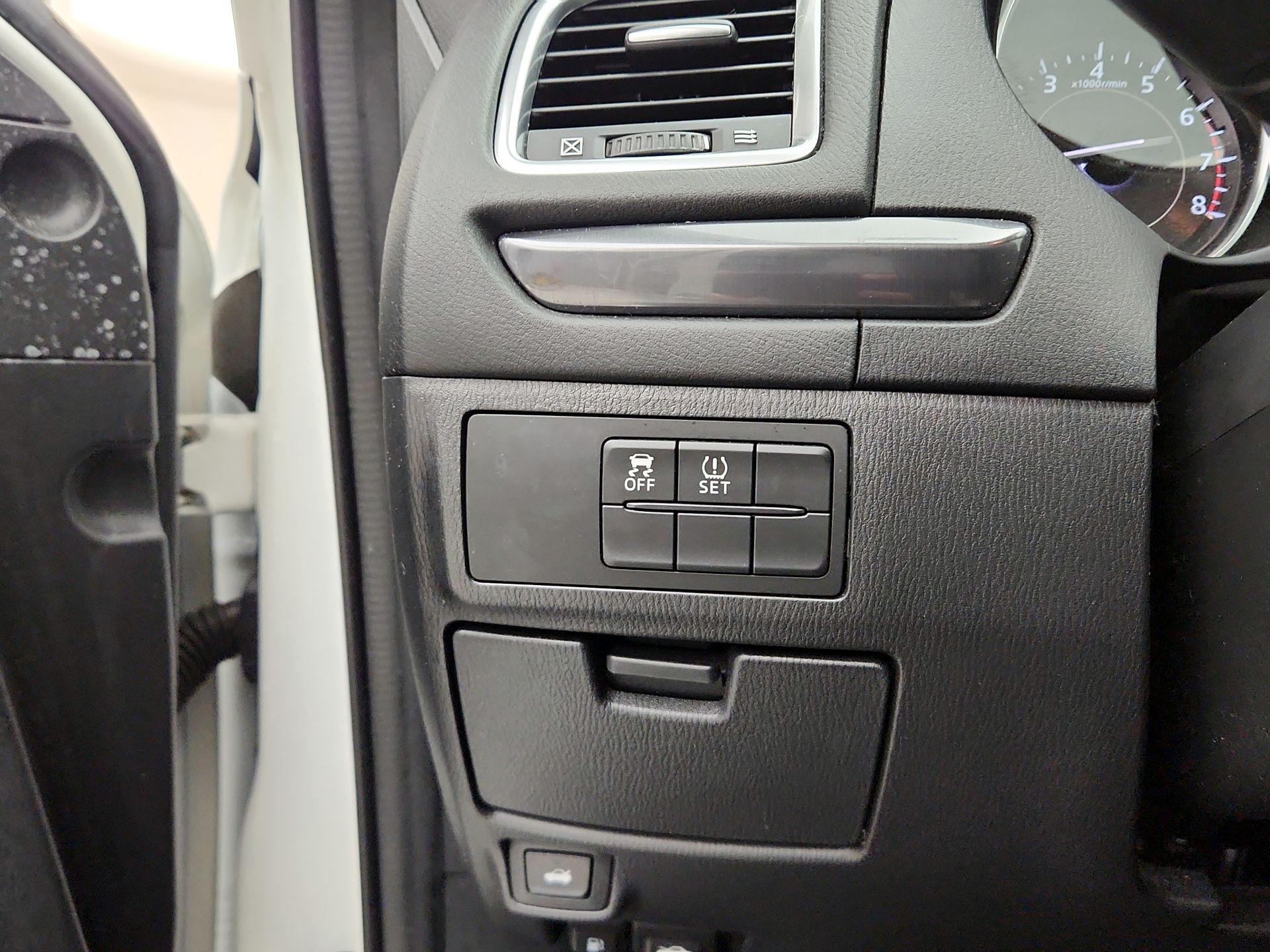 Thumbnail: 2014 Mazda Mazda6 - 13