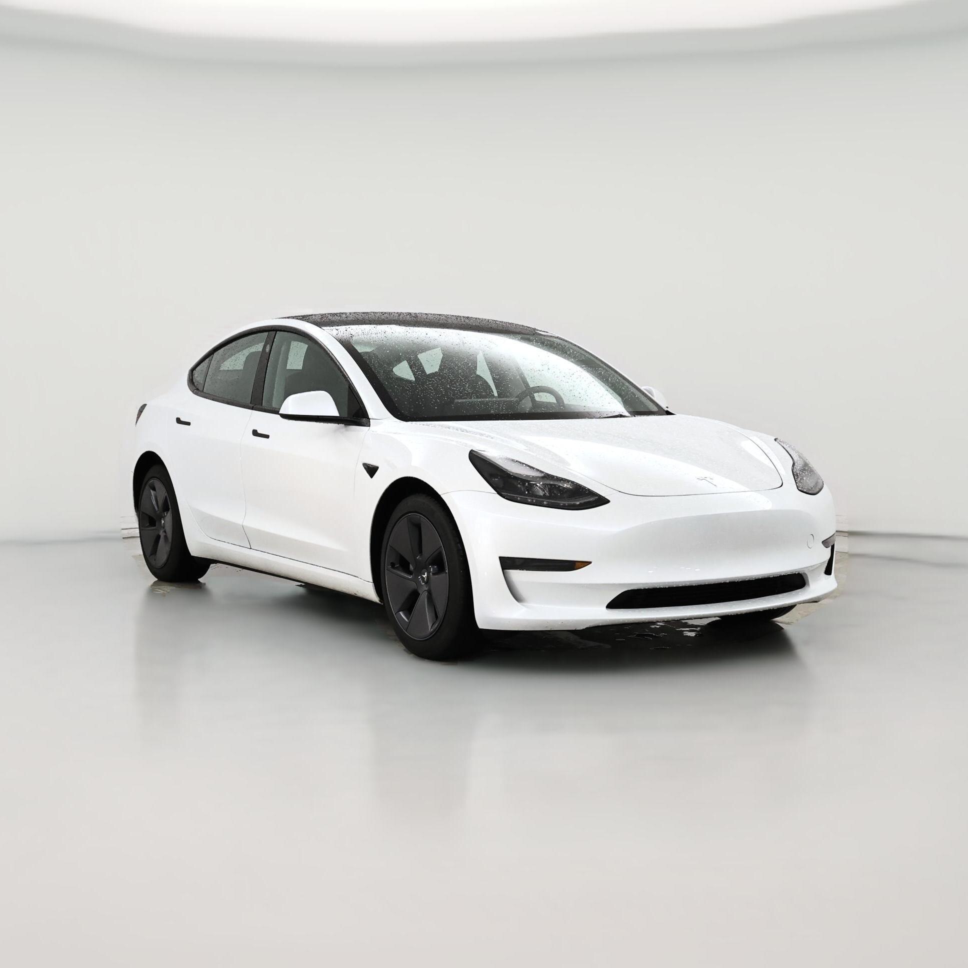 Thumbnail: 2023 Tesla Model 3 - 1