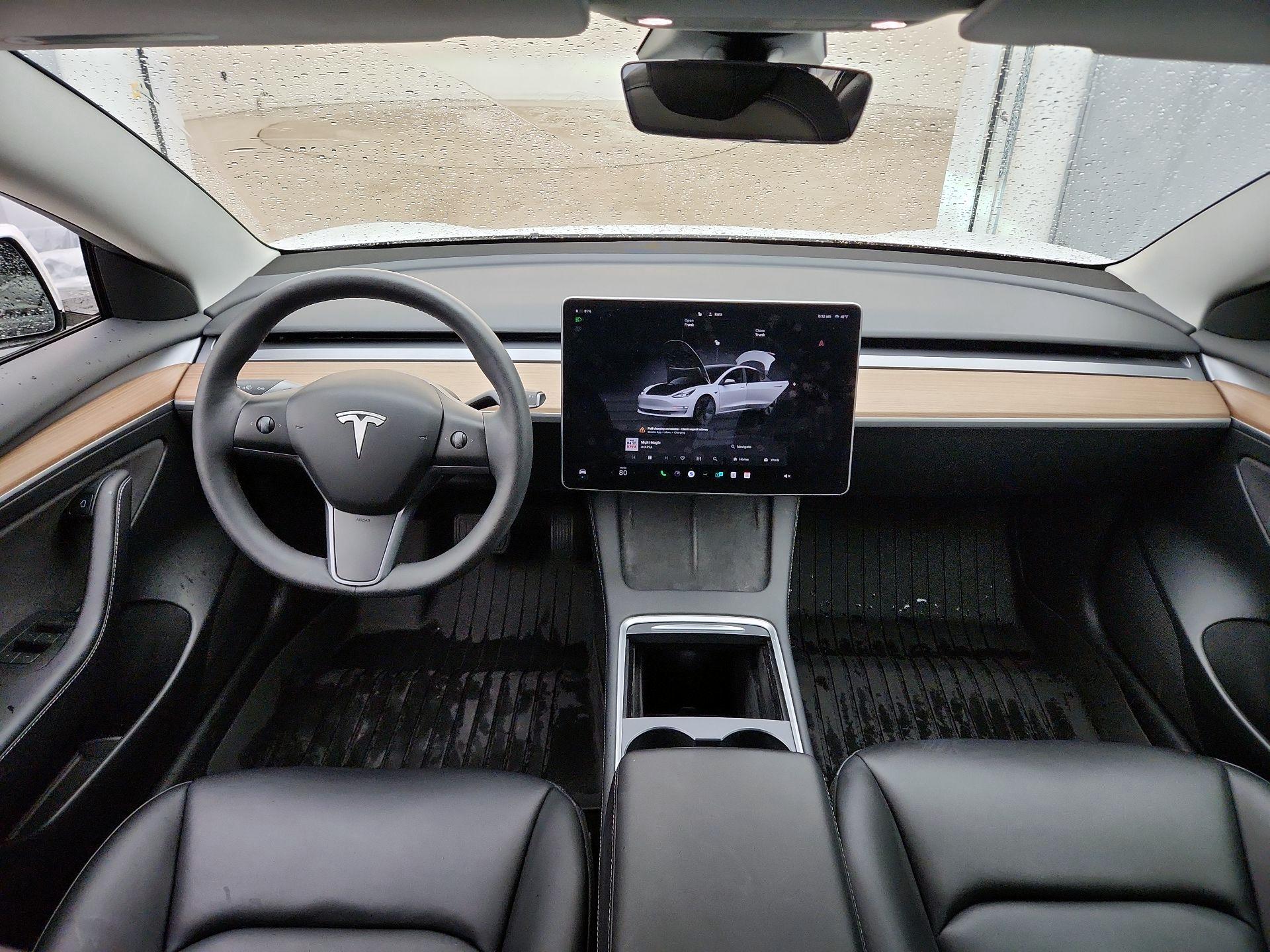 Thumbnail: 2023 Tesla Model 3 - 9