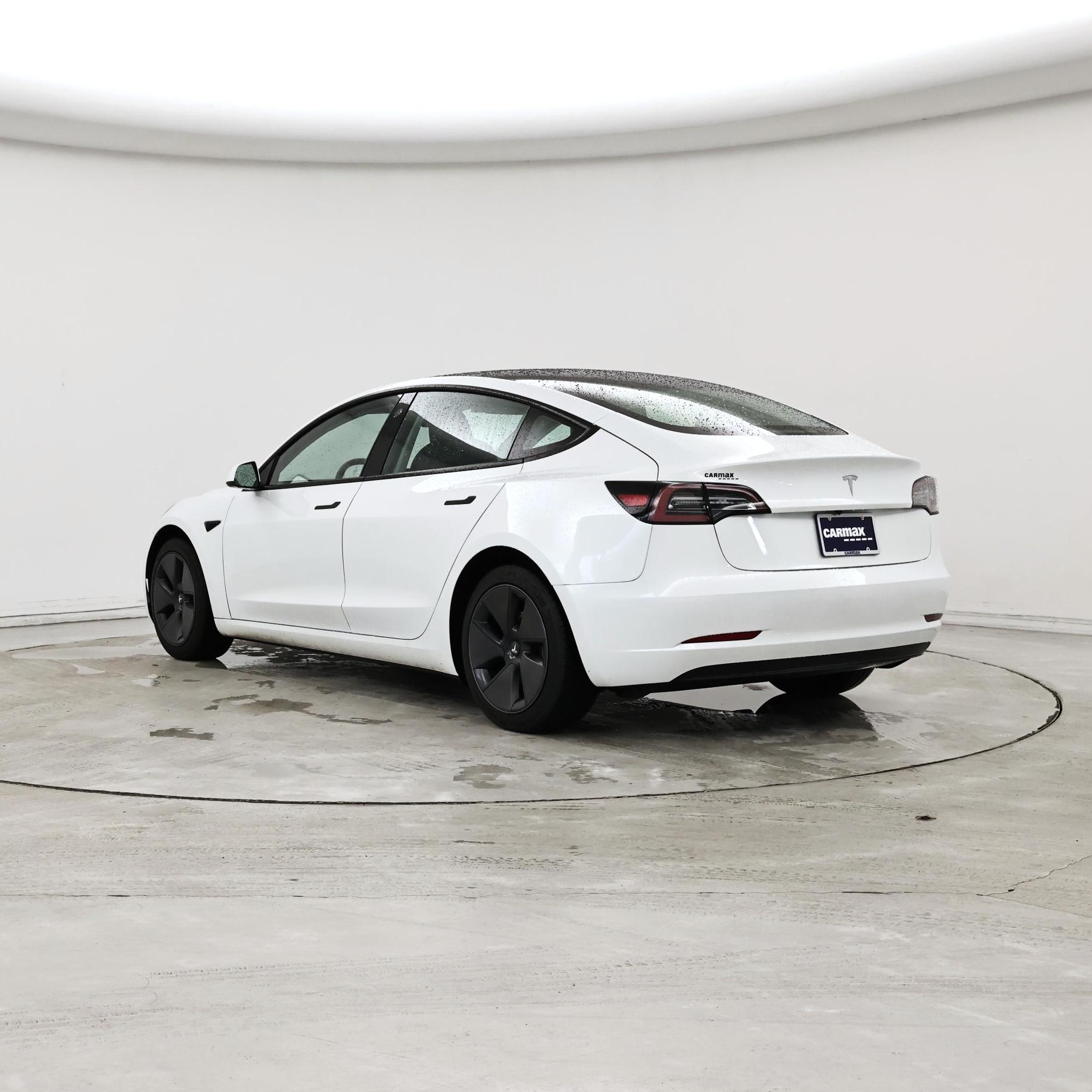 Thumbnail: 2023 Tesla Model 3 - 2