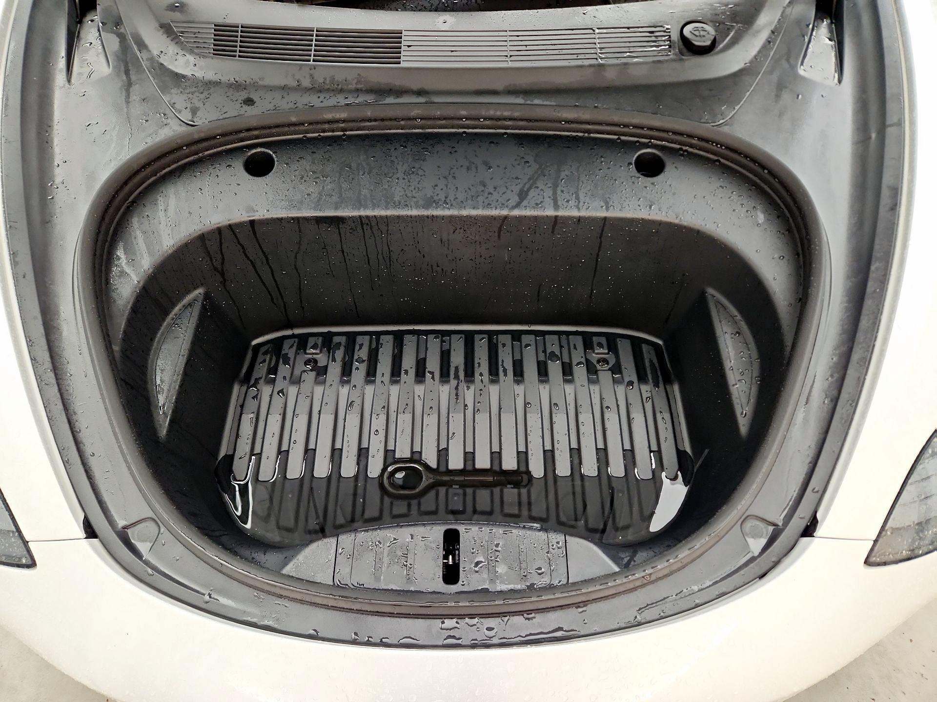 Thumbnail: 2023 Tesla Model 3 - 20