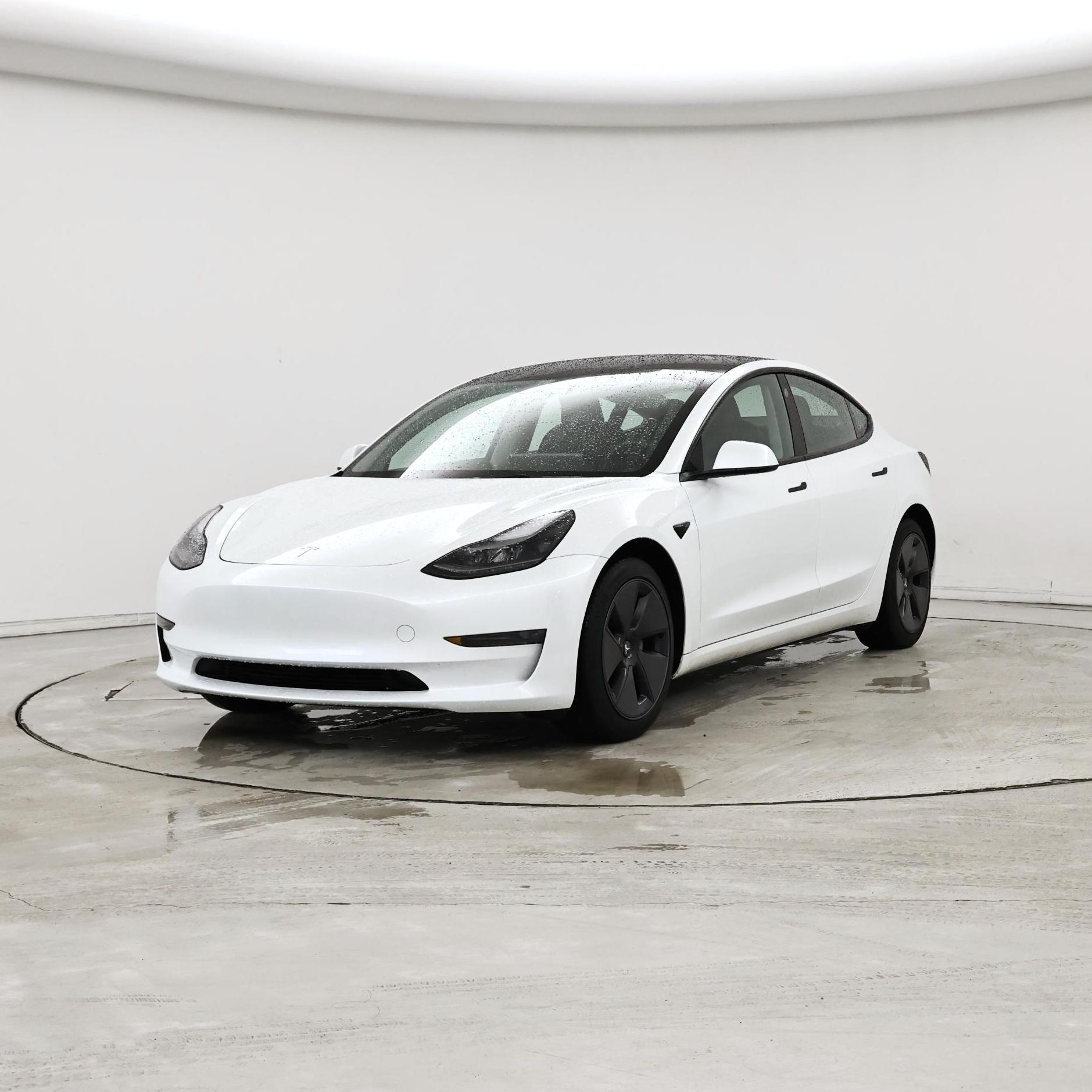 Thumbnail: 2023 Tesla Model 3 - 4