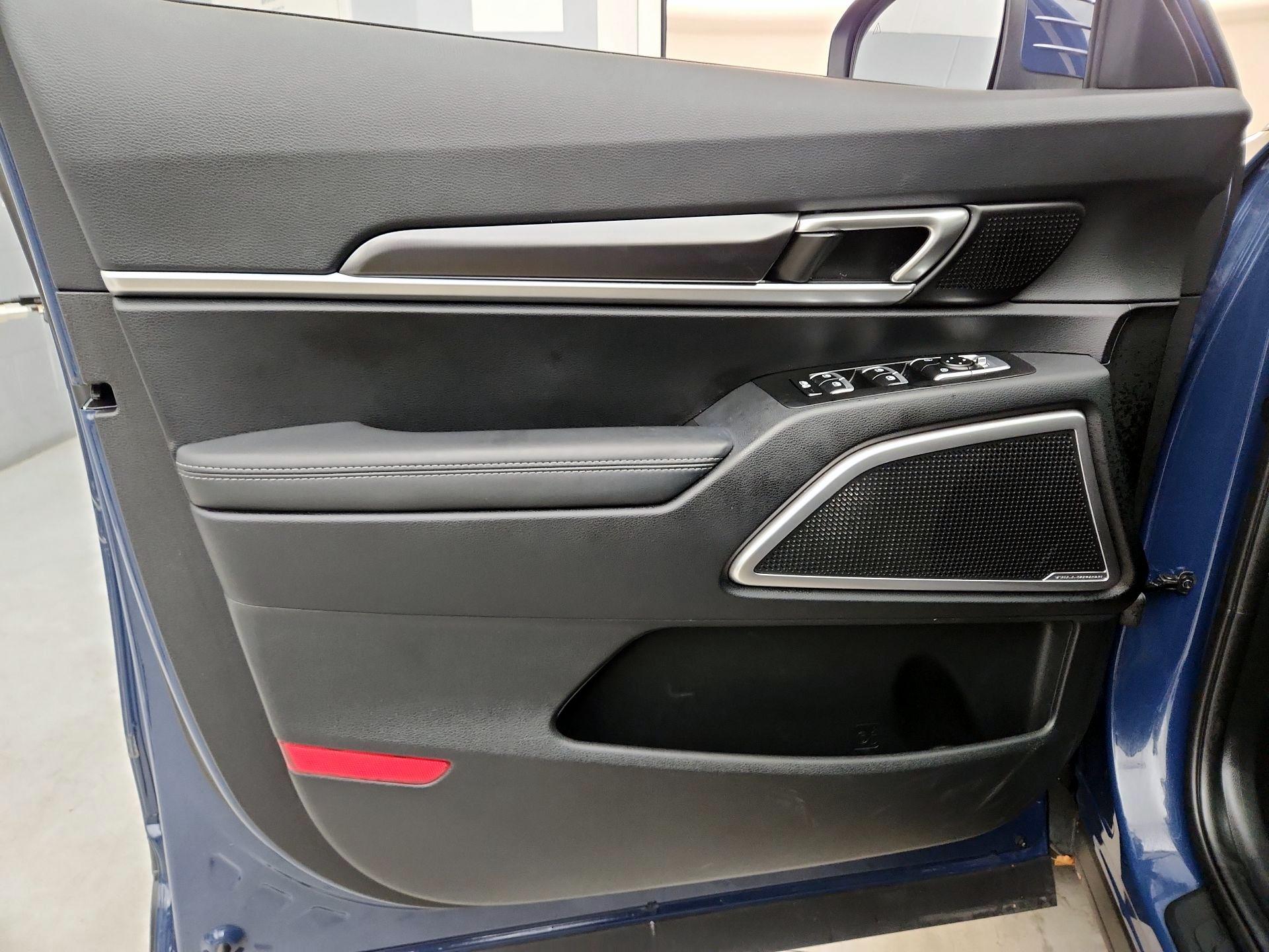 Thumbnail: 2024 Kia Telluride - 12