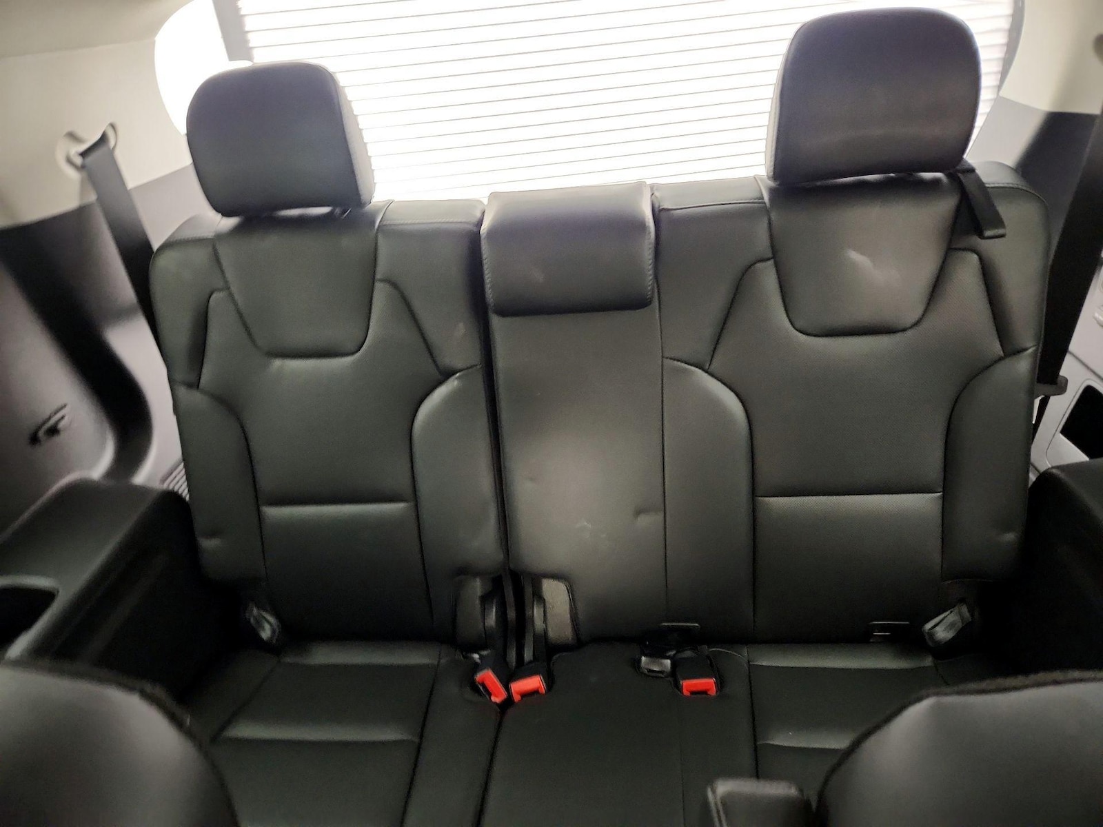2024 Kia Telluride S - Photo 23