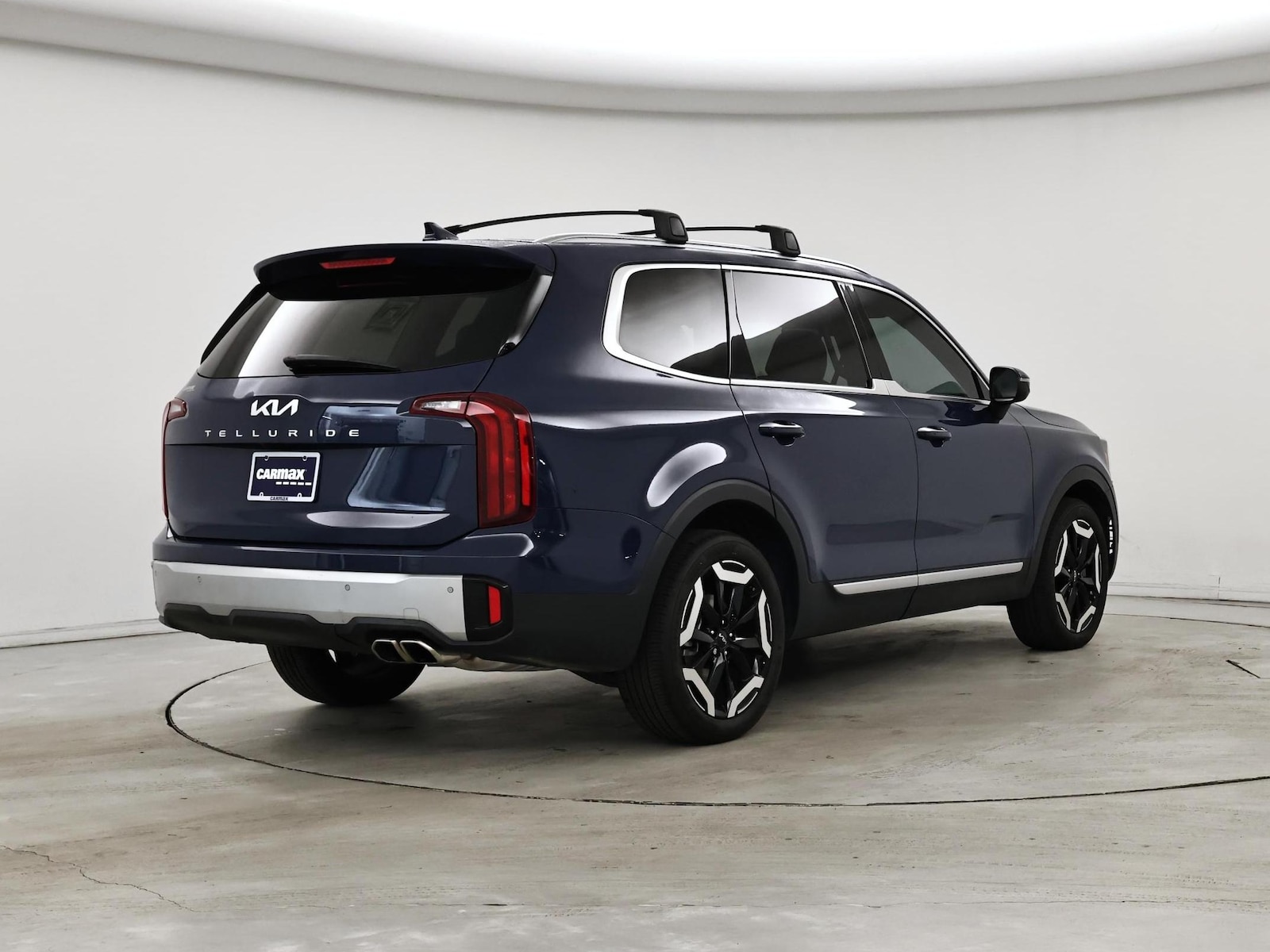2024 Kia Telluride S - Photo 9