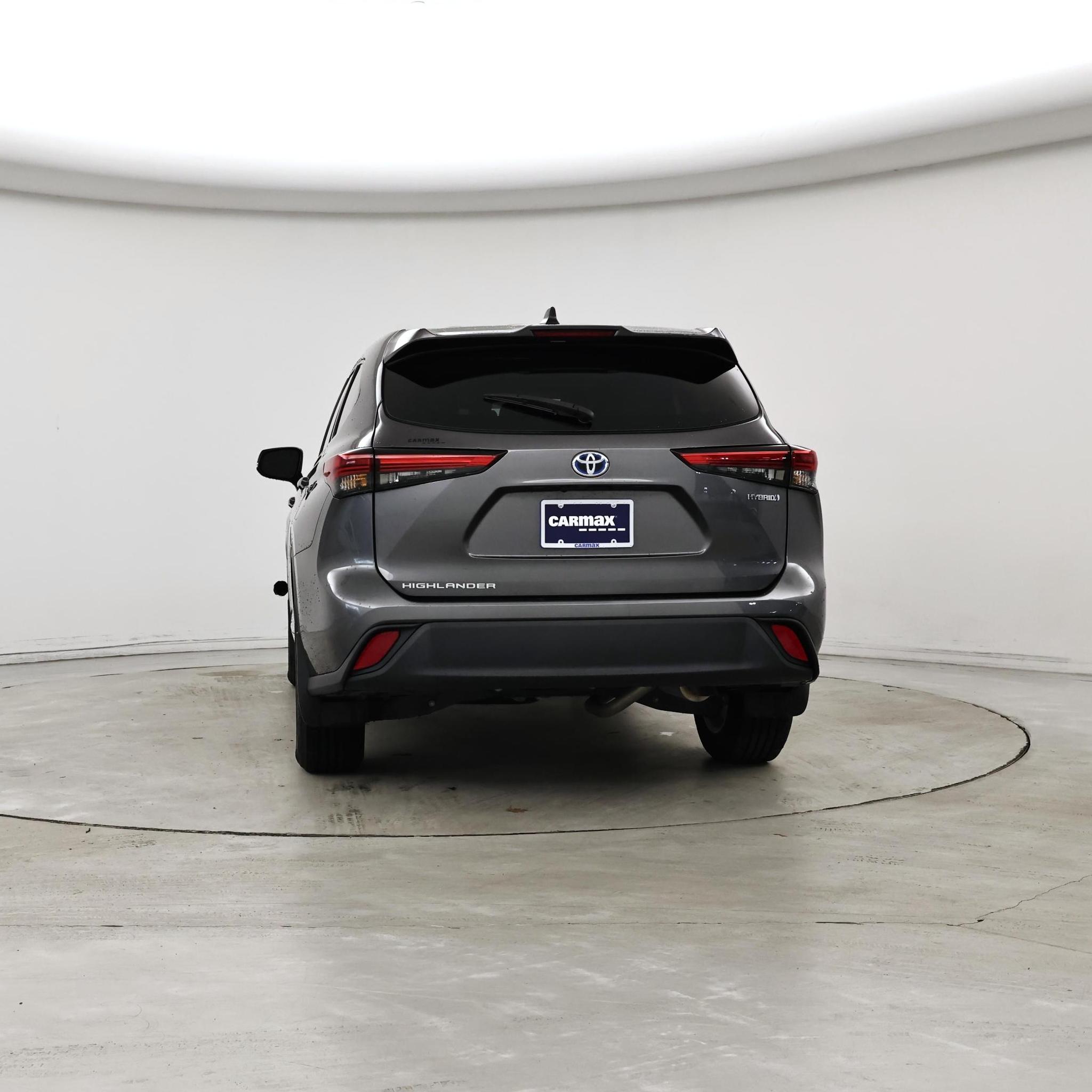 Thumbnail: 2022 Toyota Highlander - 6