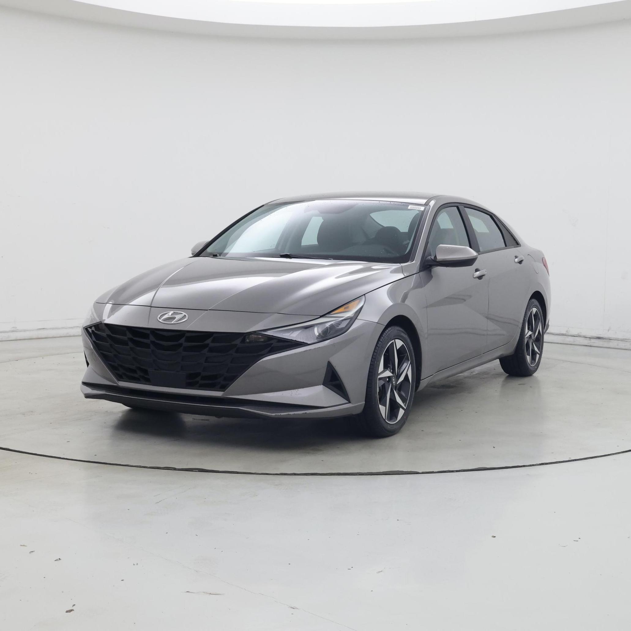 Thumbnail: 2023 Hyundai Elantra - 4