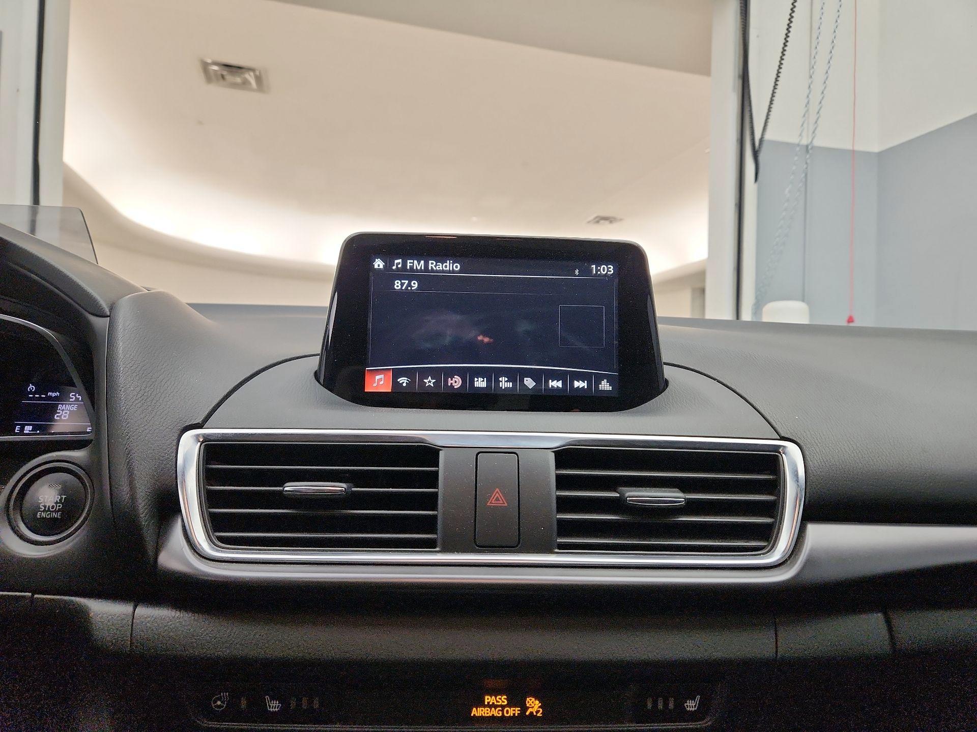 Thumbnail: 2017 Mazda Mazda3 - 16