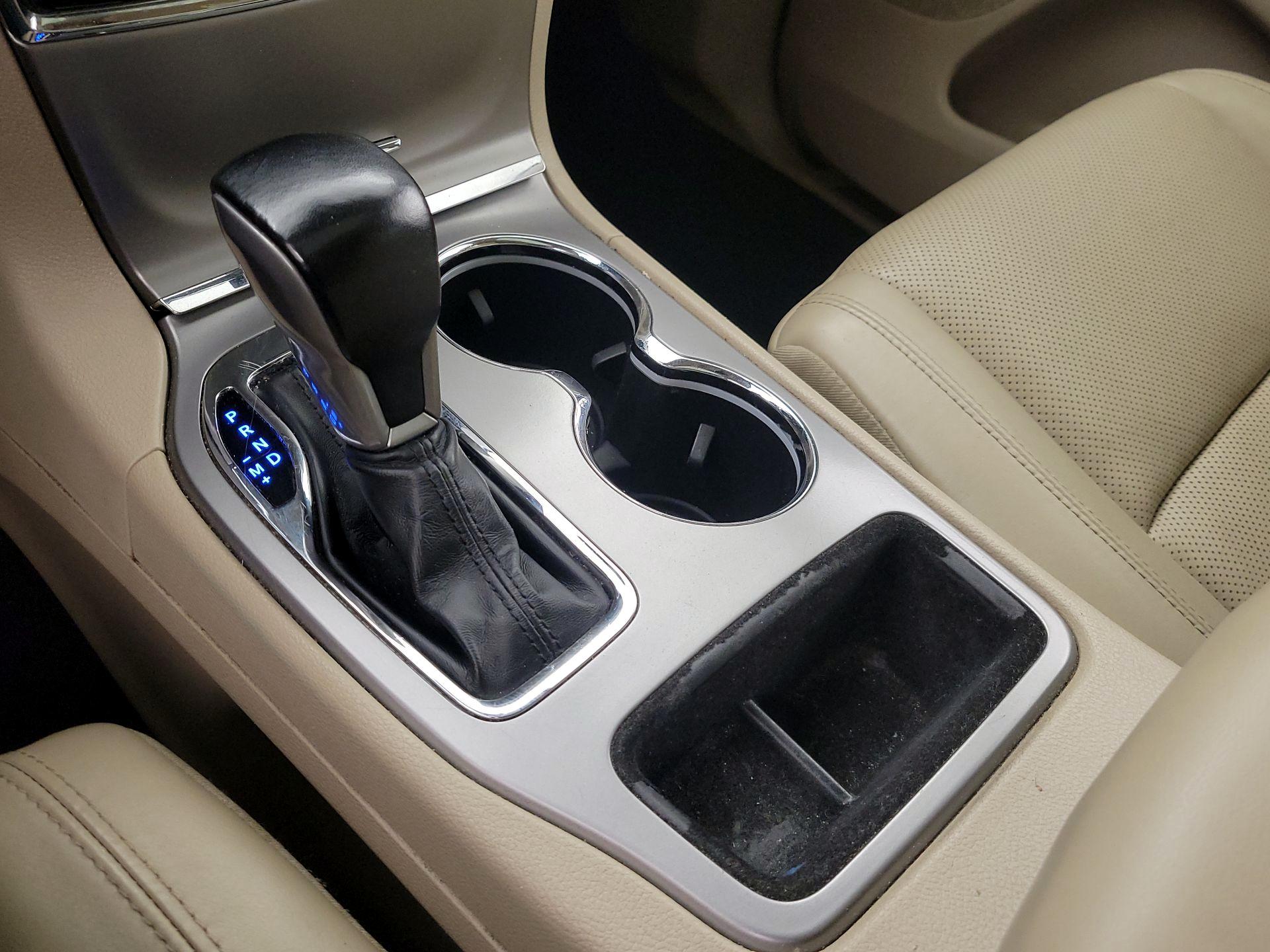 Thumbnail: 2020 Jeep Grand Cherokee - 18