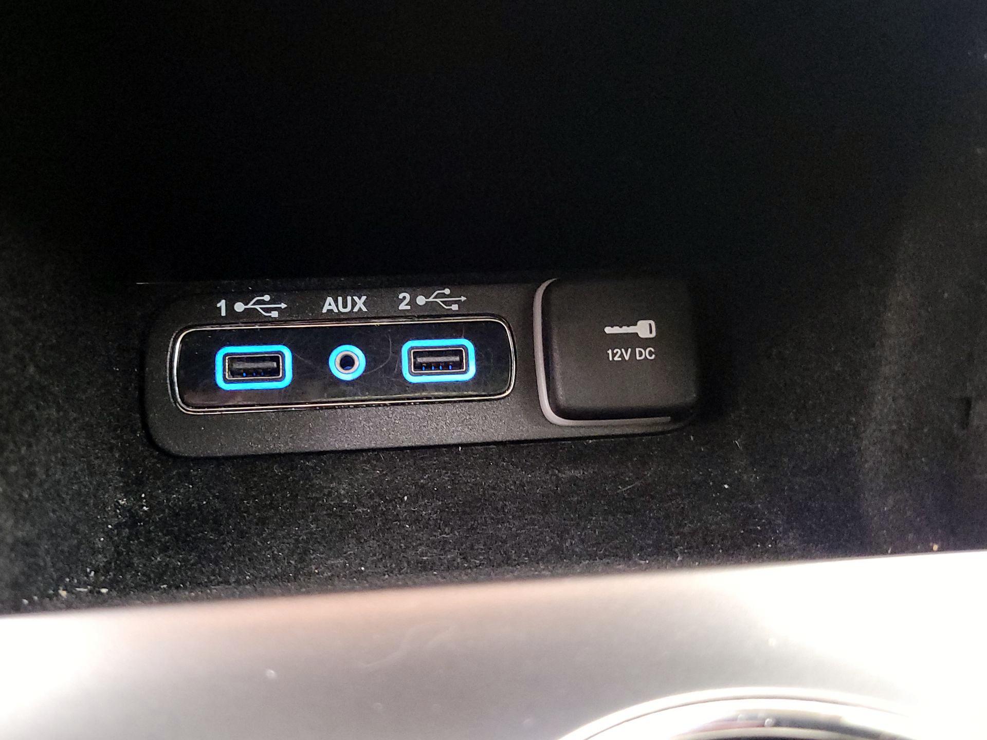 Thumbnail: 2020 Jeep Grand Cherokee - 19