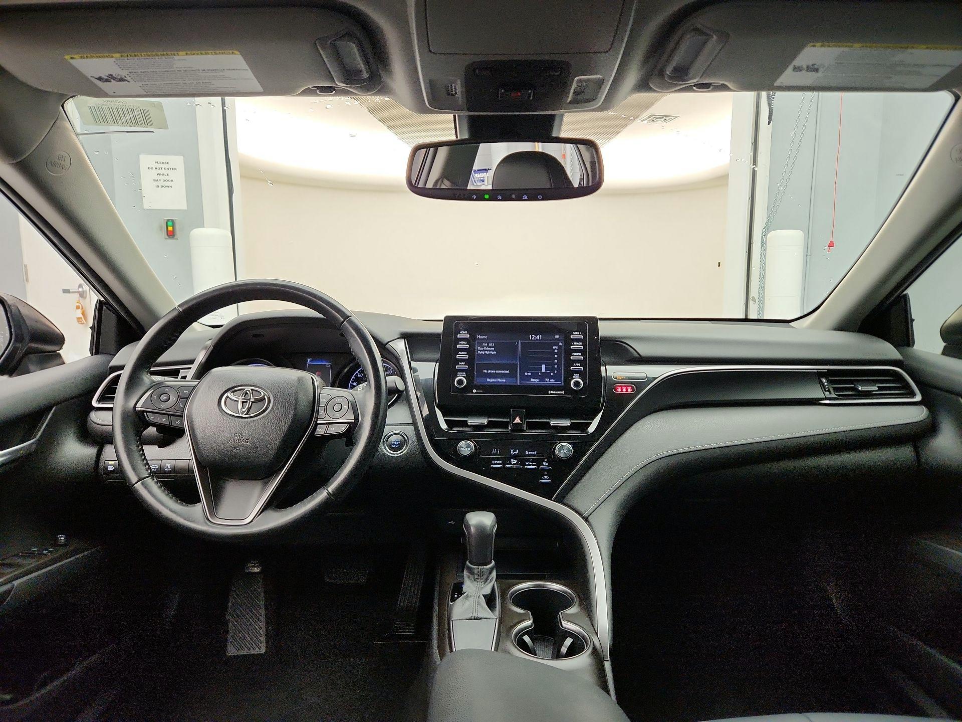 Thumbnail: 2021 Toyota Camry - 9