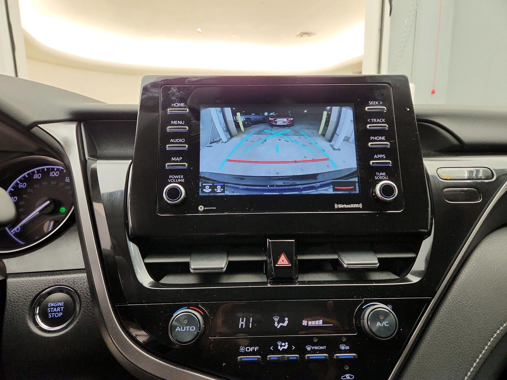 Thumbnail: 2021 Toyota Camry - 14