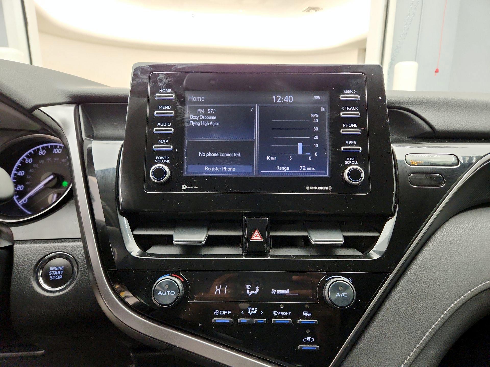 Thumbnail: 2021 Toyota Camry - 15