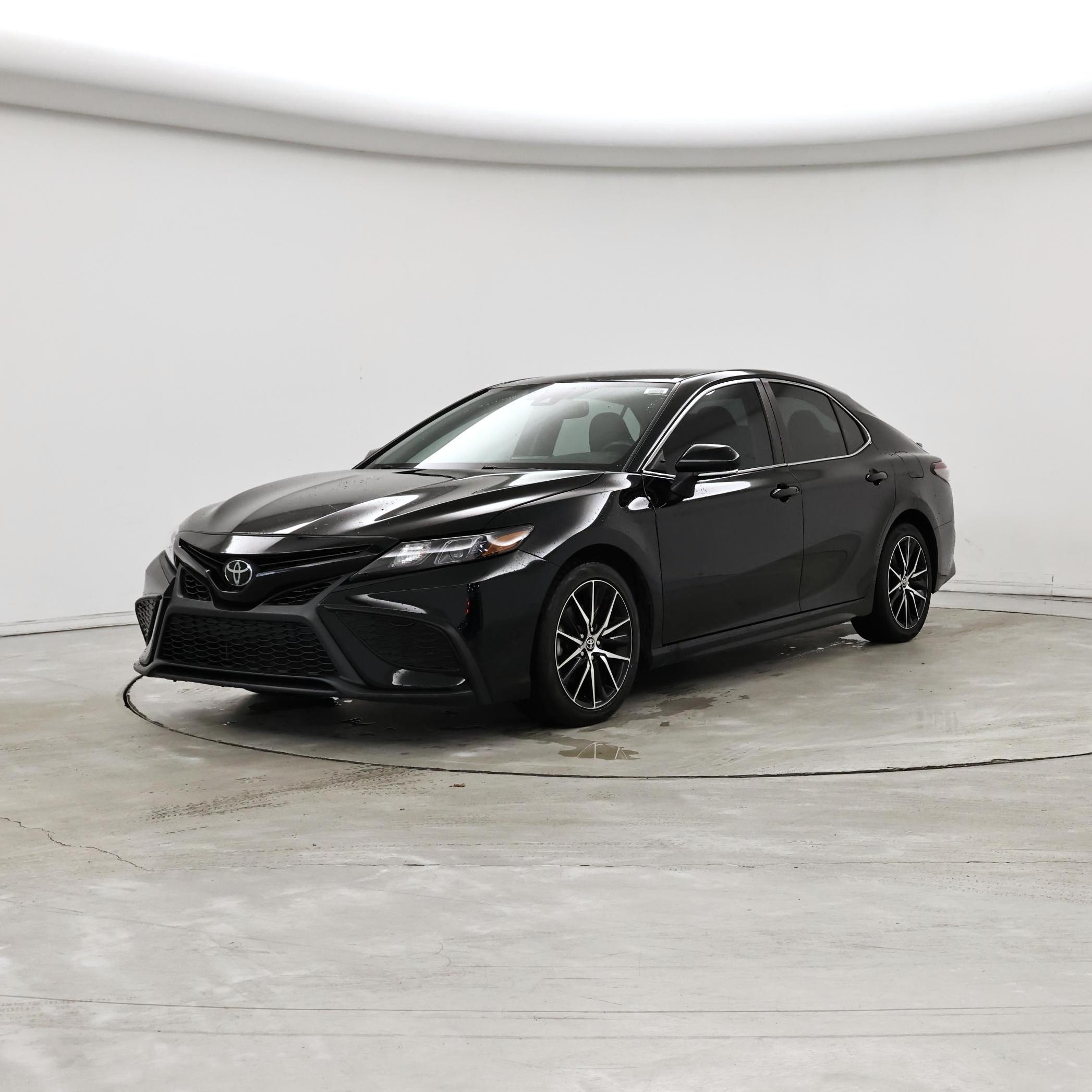 Thumbnail: 2021 Toyota Camry - 4