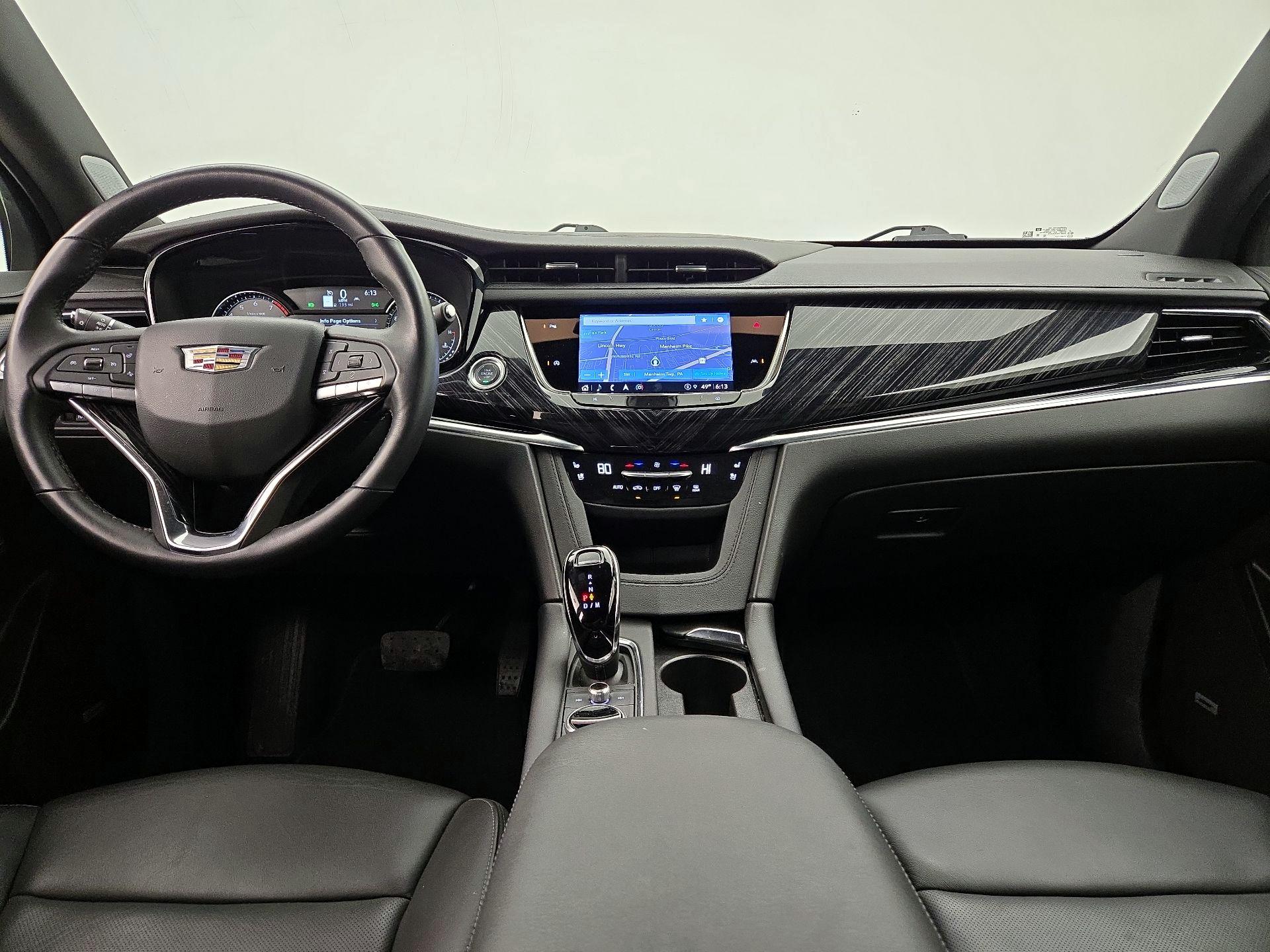 Thumbnail: 2025 Cadillac XT6 - 9