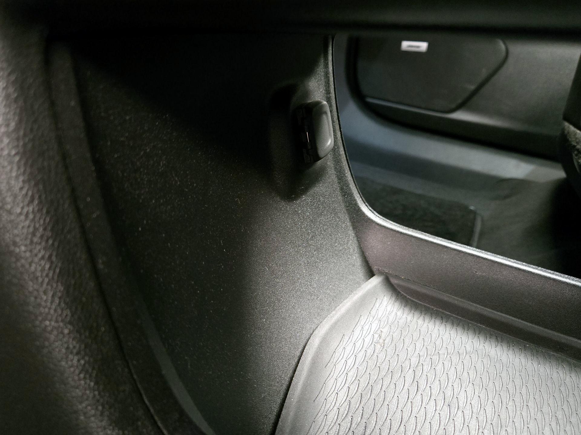 Thumbnail: 2025 Cadillac XT6 - 18