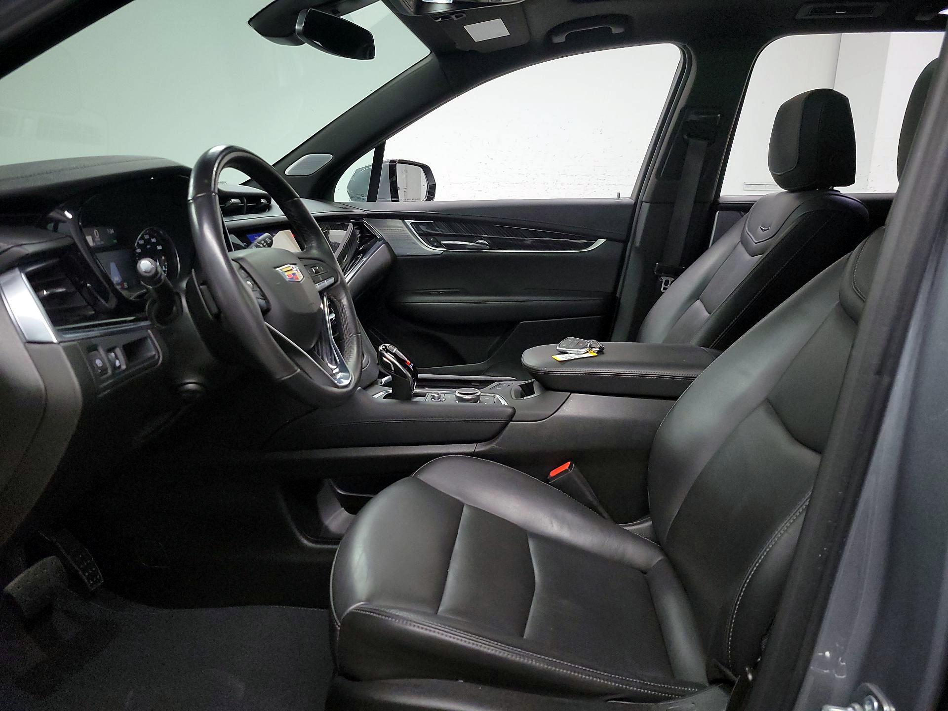 Thumbnail: 2025 Cadillac XT6 - 11