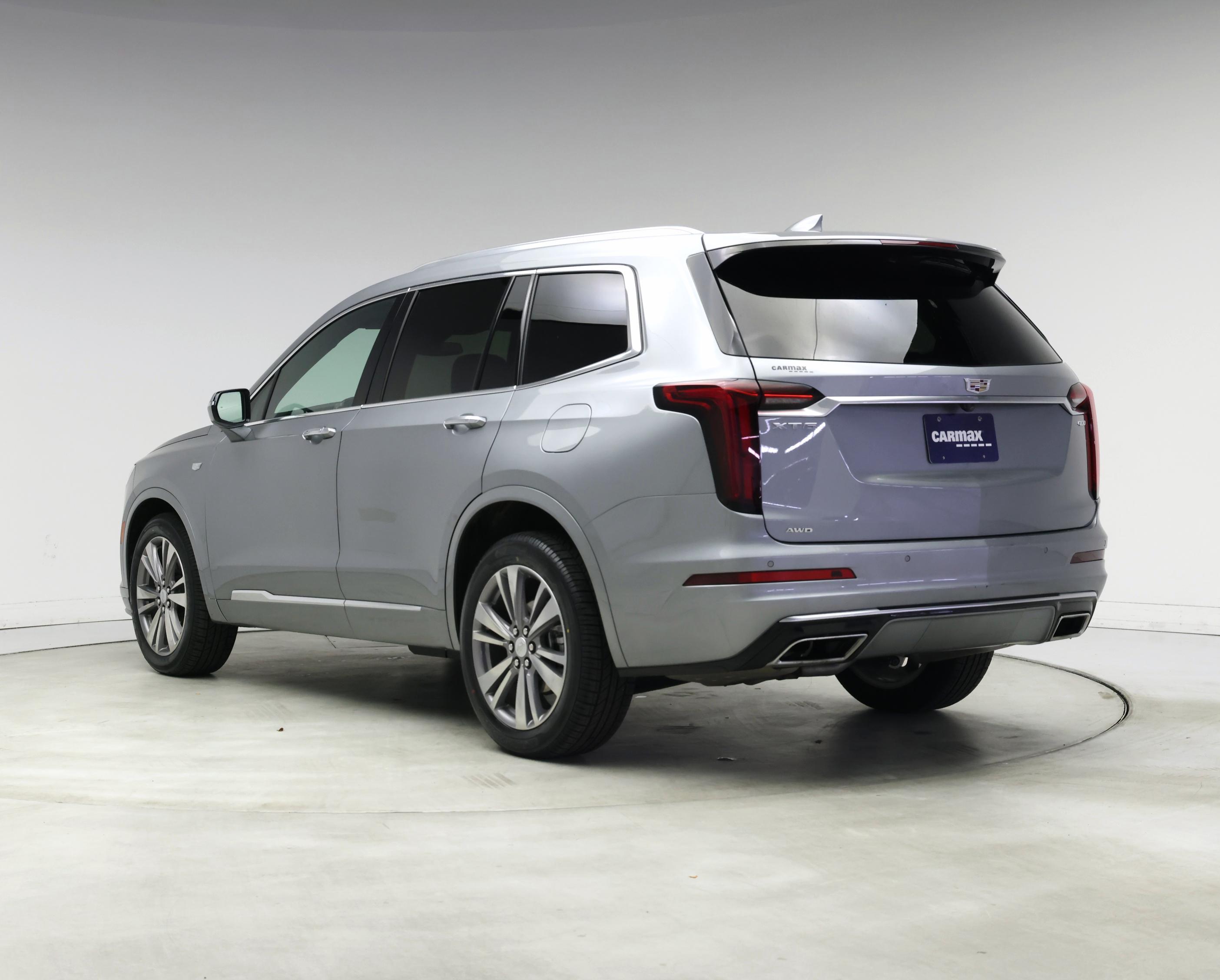 Thumbnail: 2025 Cadillac XT6 - 2