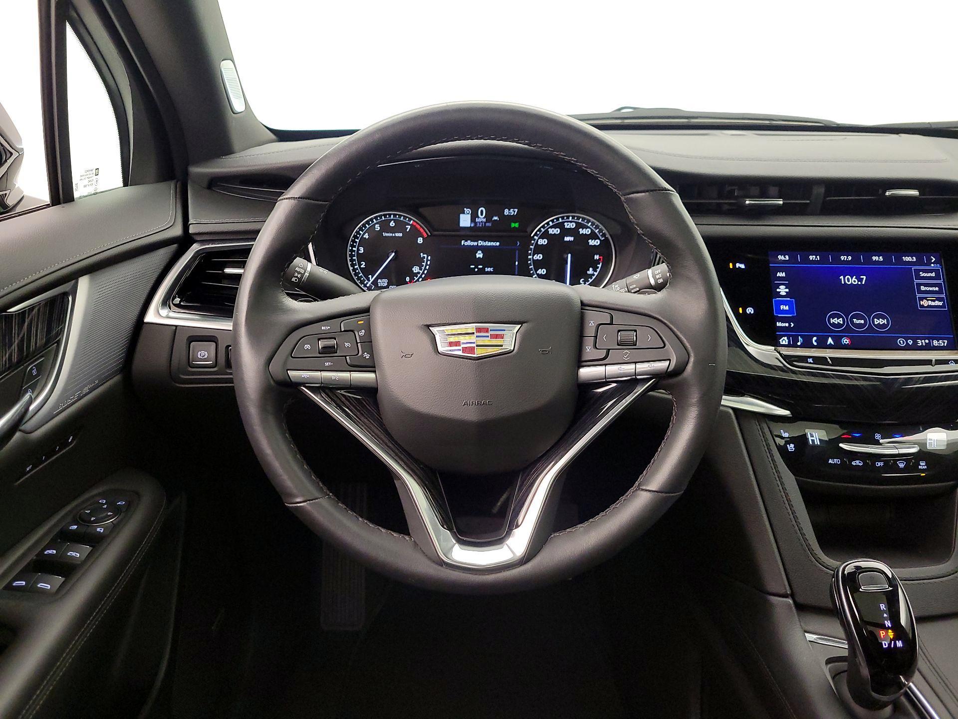 Thumbnail: 2025 Cadillac XT6 - 10