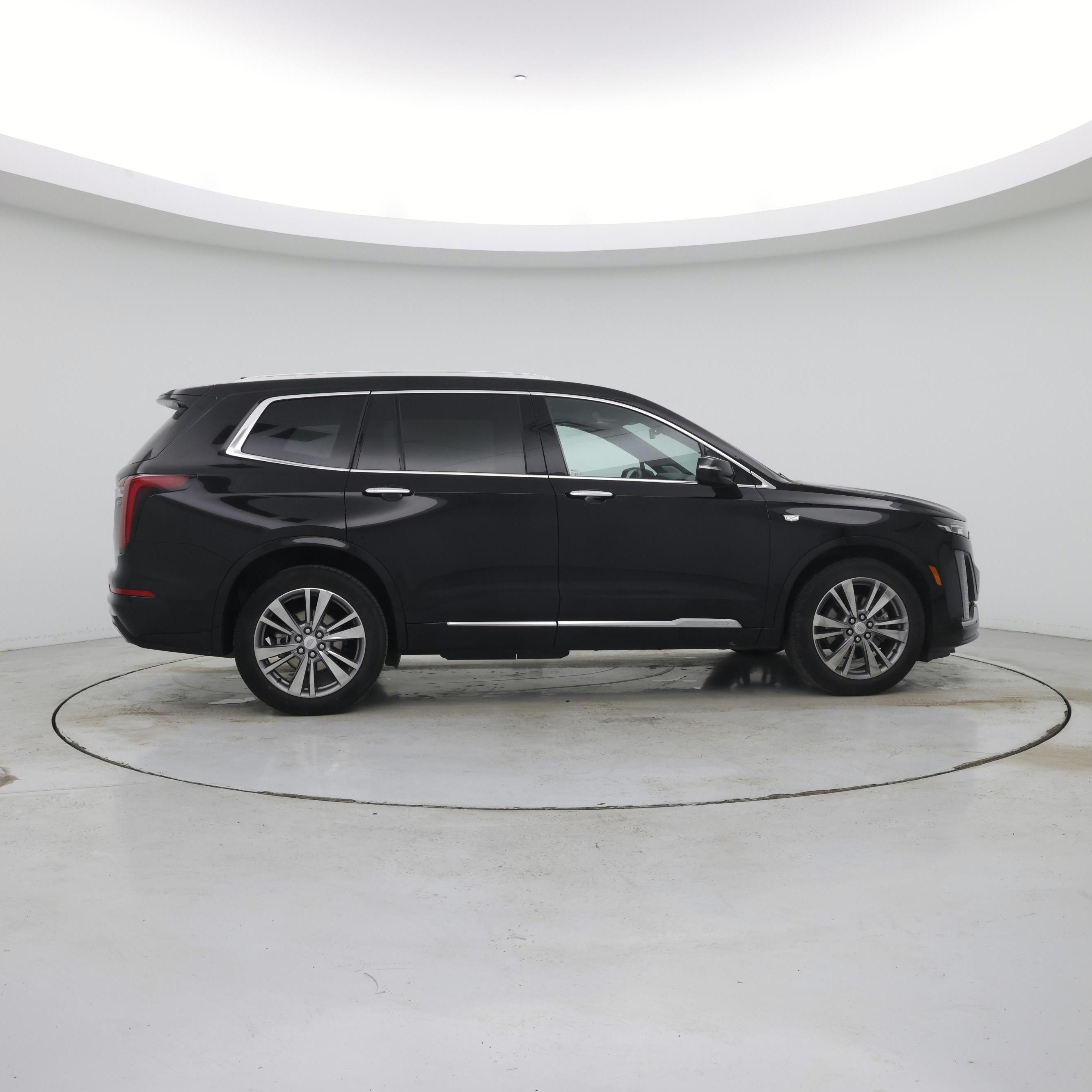 Thumbnail: 2025 Cadillac XT6 - 7