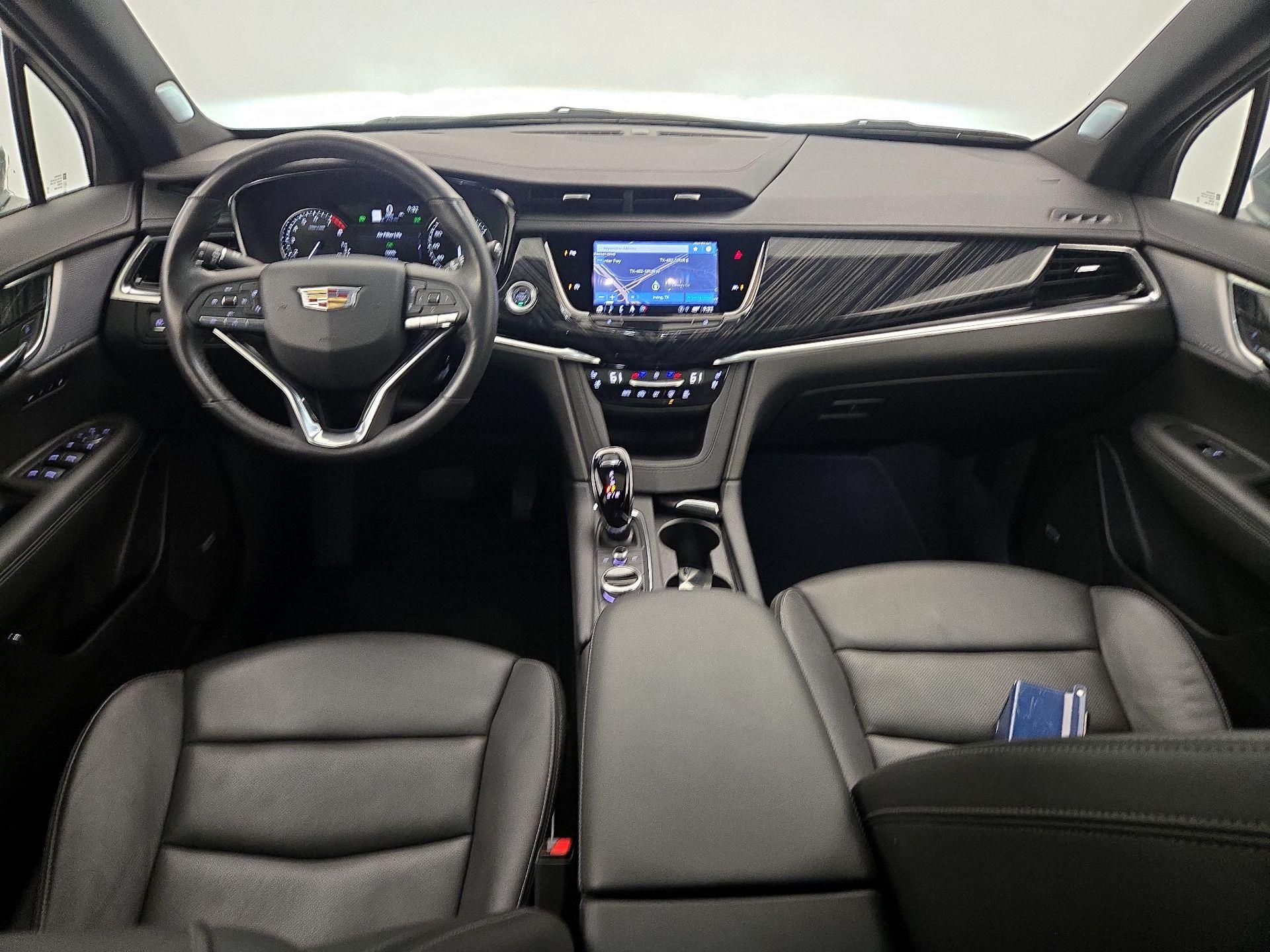 Thumbnail: 2025 Cadillac XT6 - 9