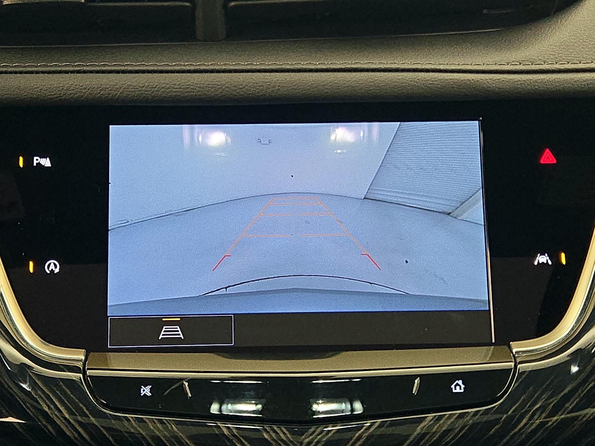 Thumbnail: 2025 Cadillac XT6 - 15