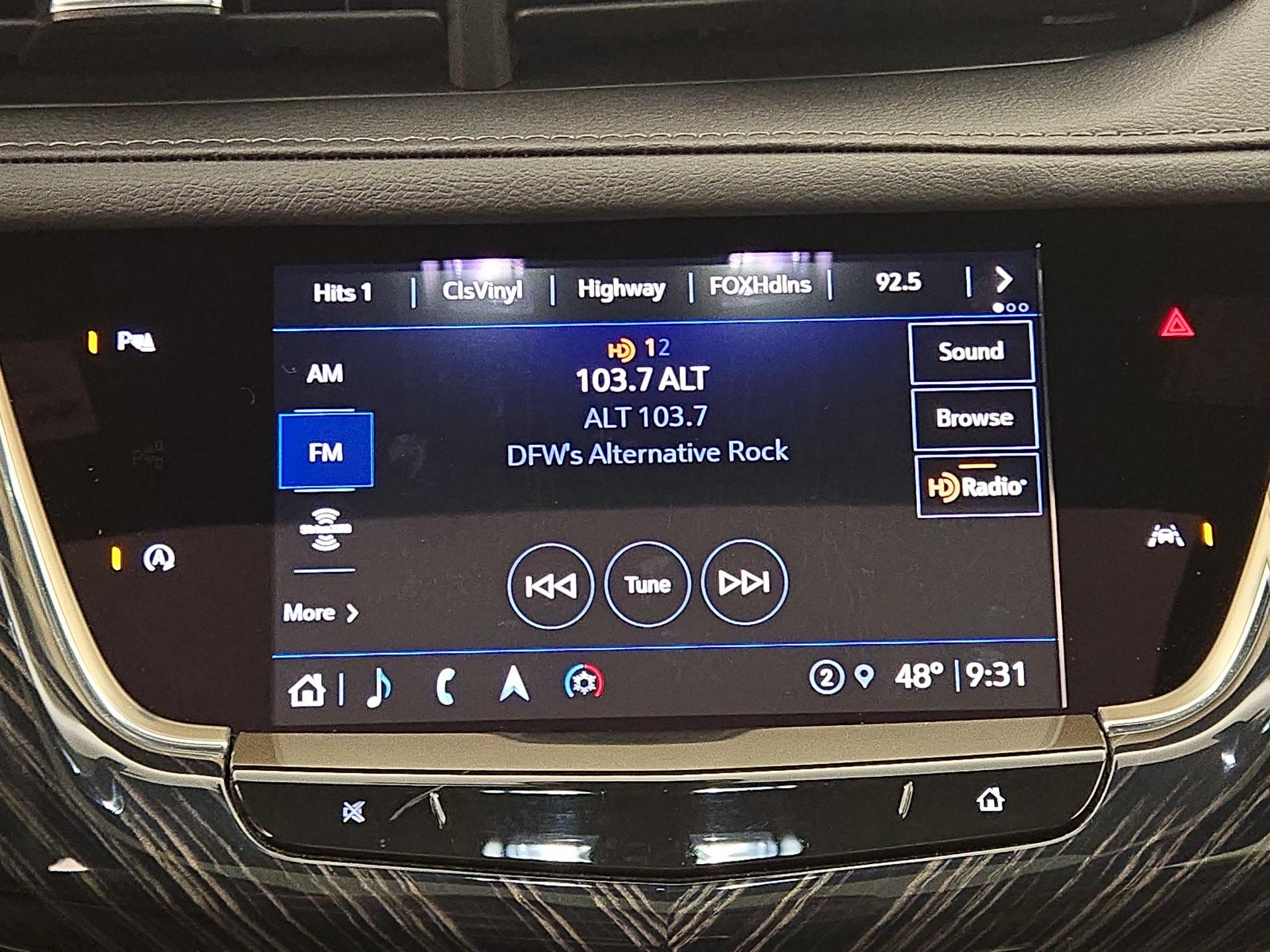 Thumbnail: 2025 Cadillac XT6 - 16