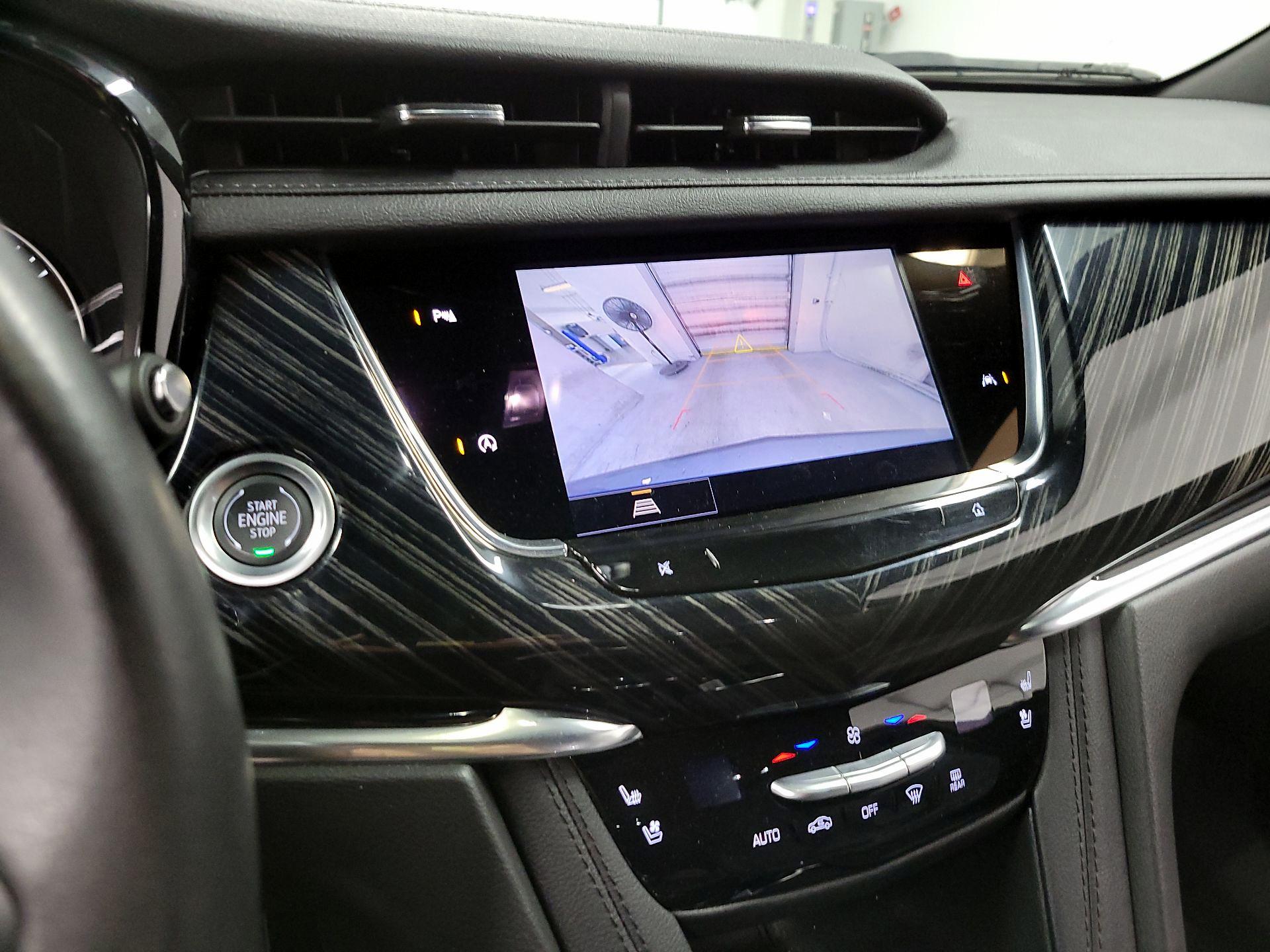 Thumbnail: 2025 Cadillac XT6 - 14