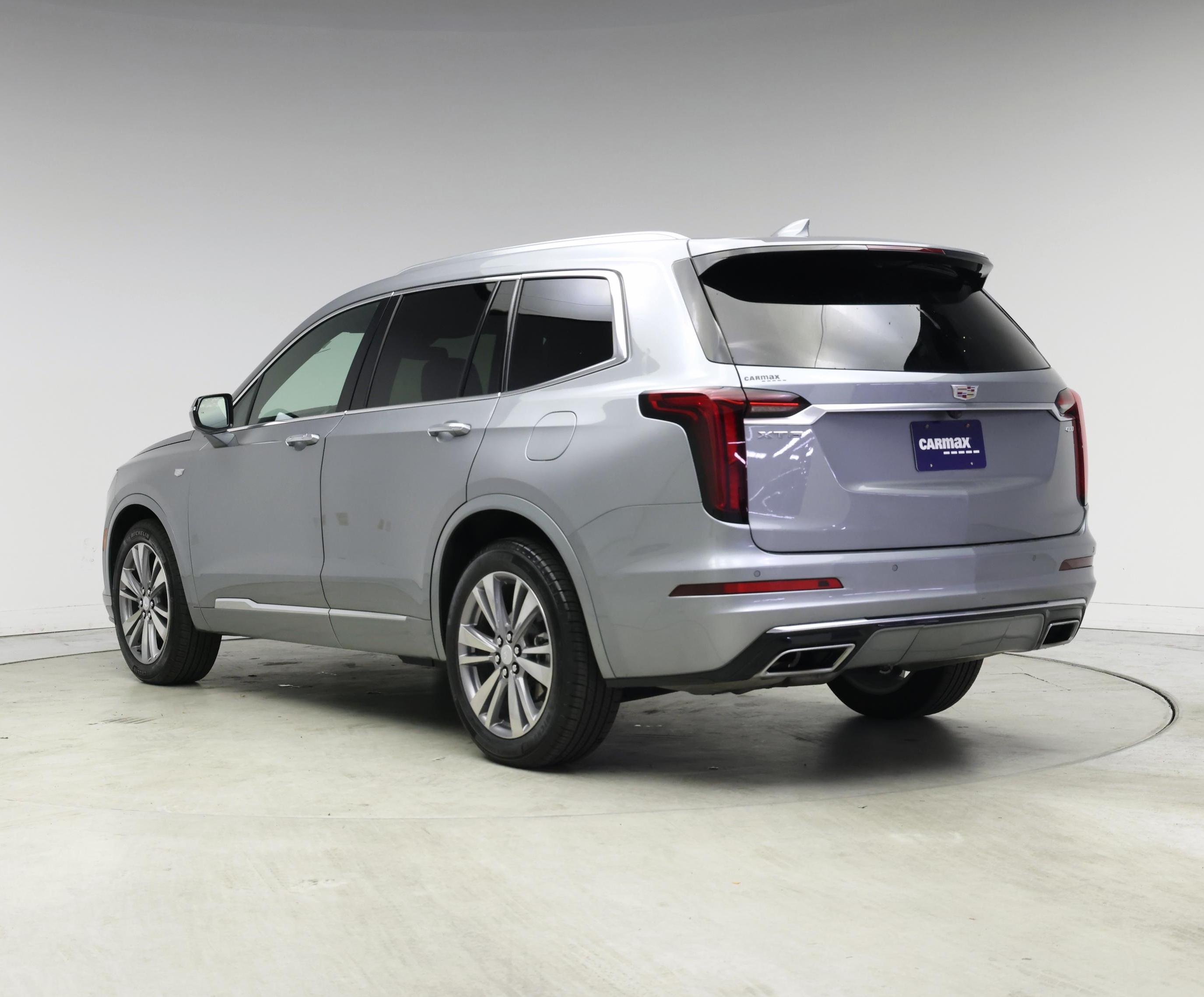 Thumbnail: 2025 Cadillac XT6 - 2