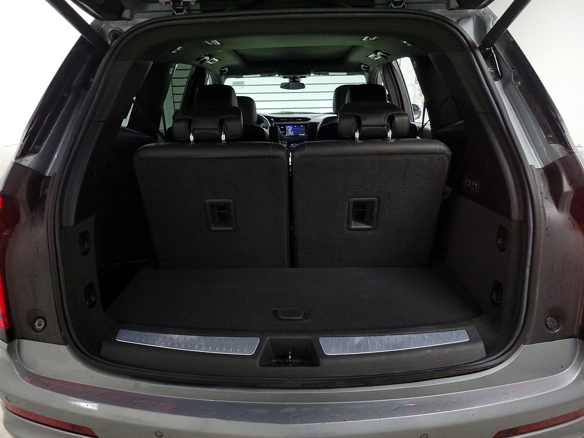 Thumbnail: 2025 Cadillac XT6 - 20