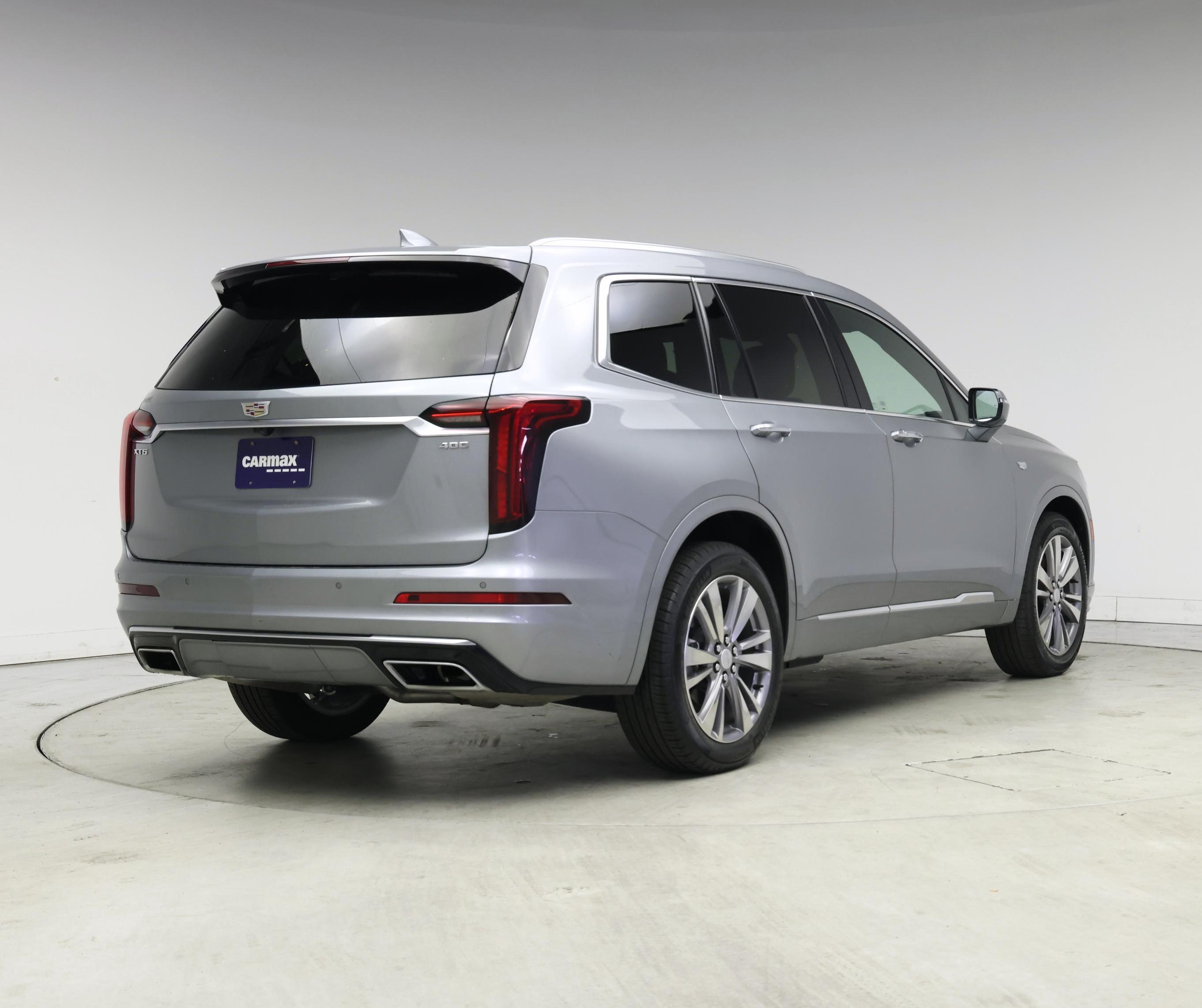 Thumbnail: 2025 Cadillac XT6 - 8