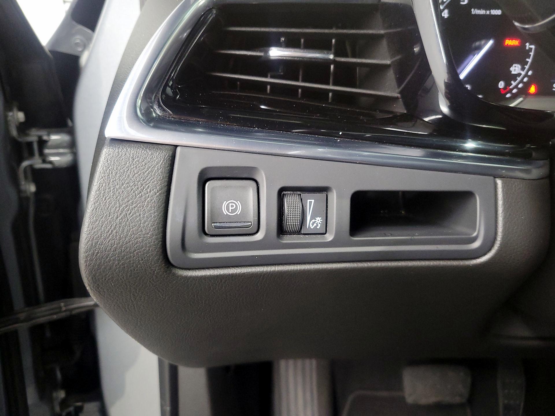 Thumbnail: 2025 Cadillac XT6 - 13