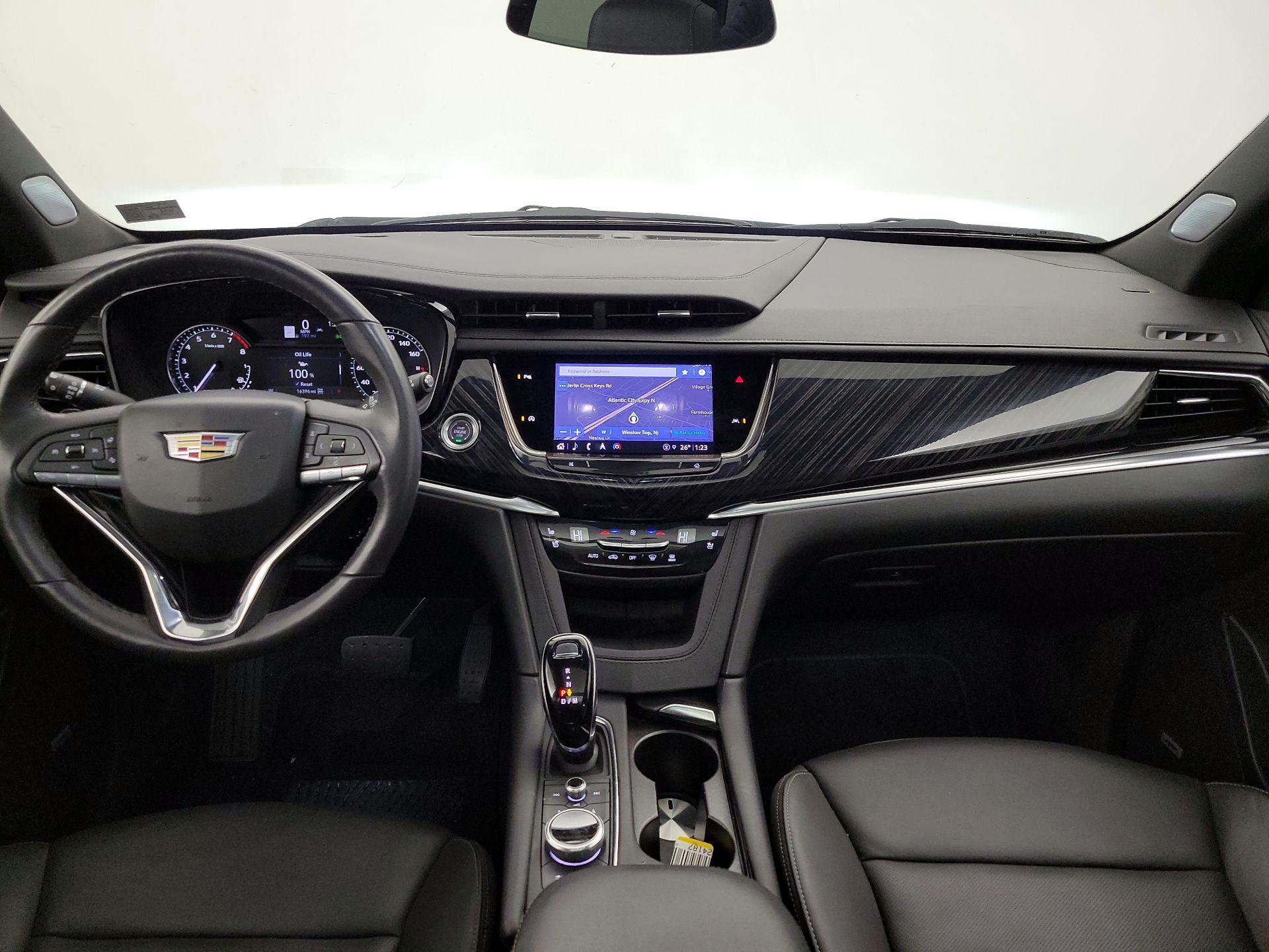 Thumbnail: 2025 Cadillac XT6 - 9