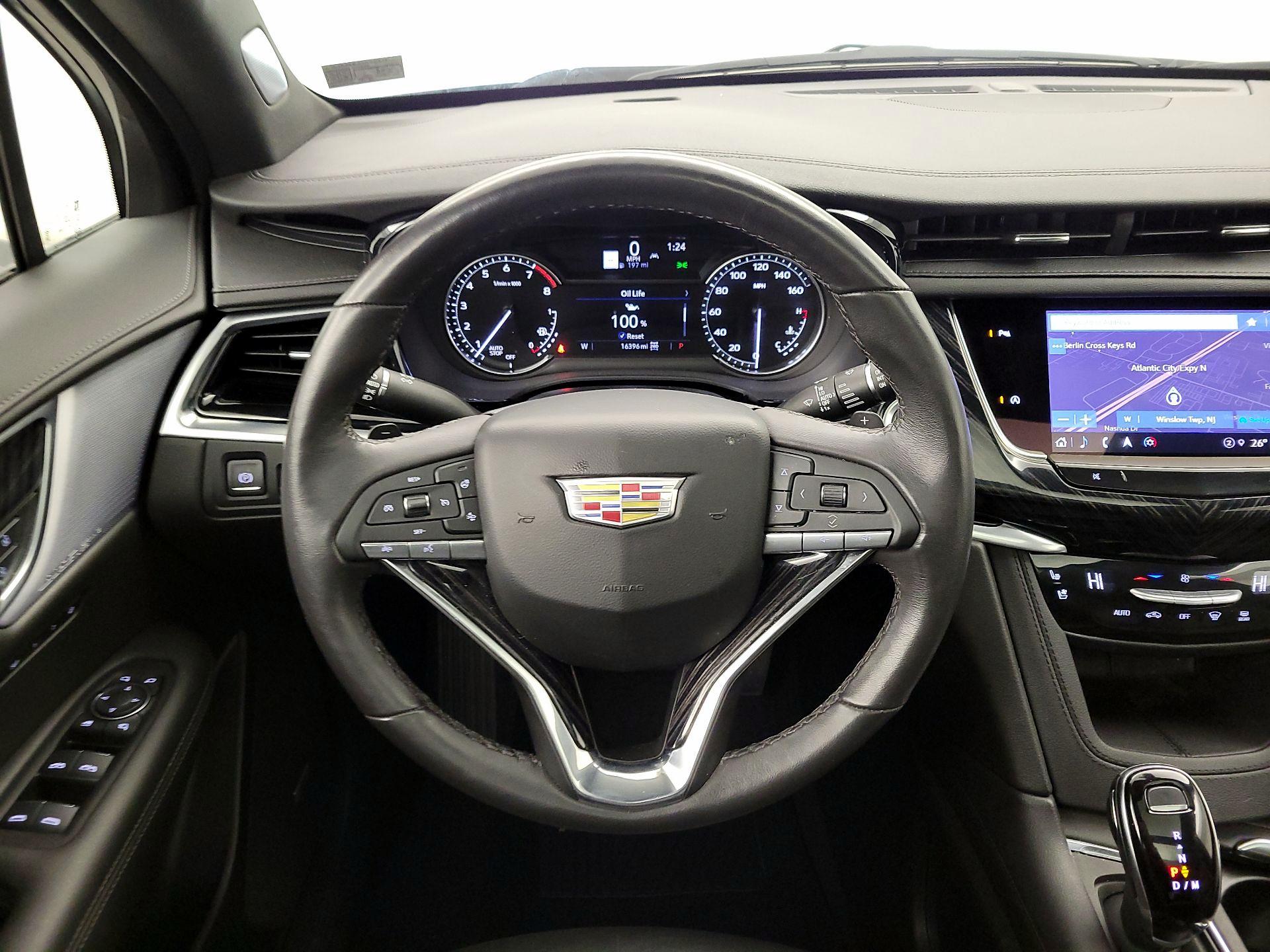 Thumbnail: 2025 Cadillac XT6 - 10