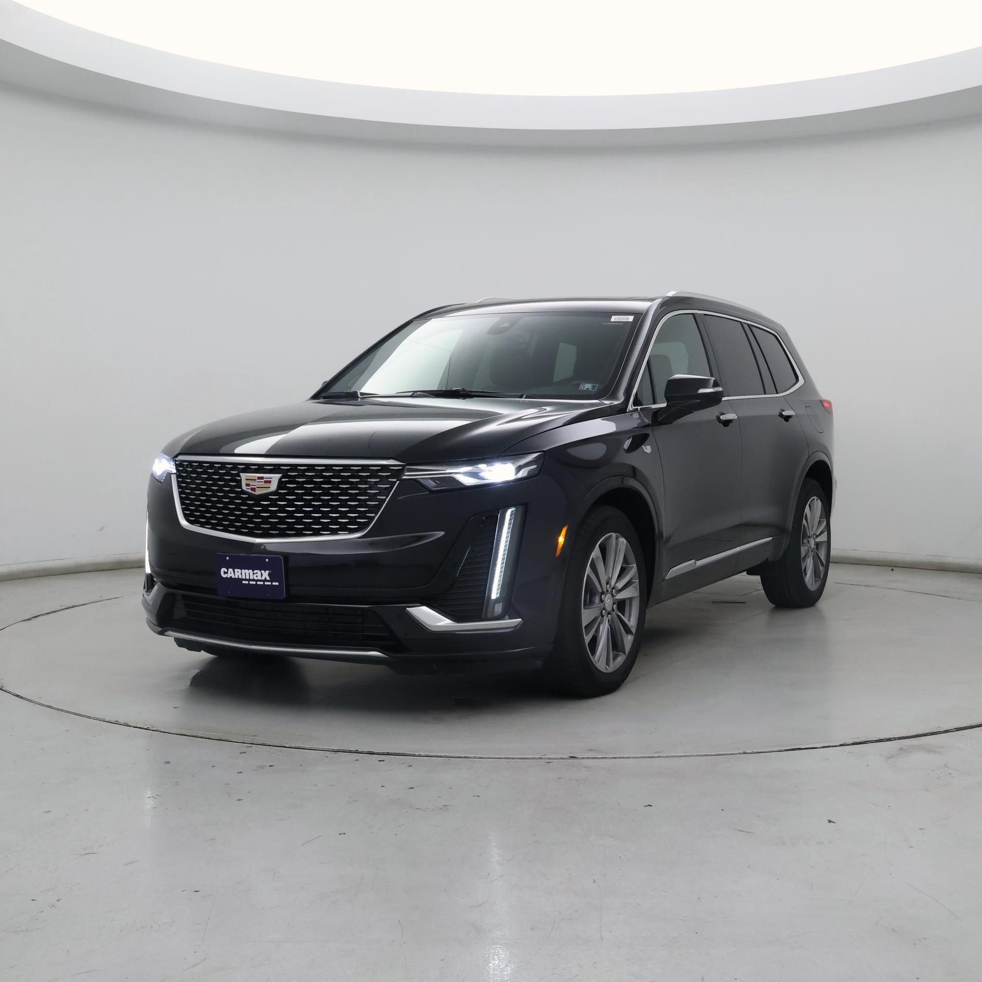 Thumbnail: 2025 Cadillac XT6 - 4
