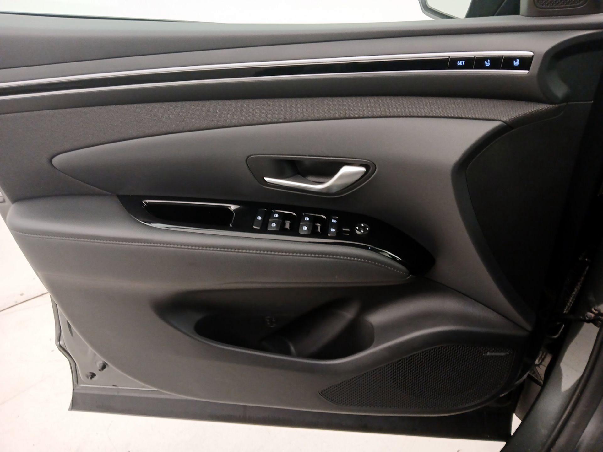 Thumbnail: 2023 Hyundai Tucson - 12