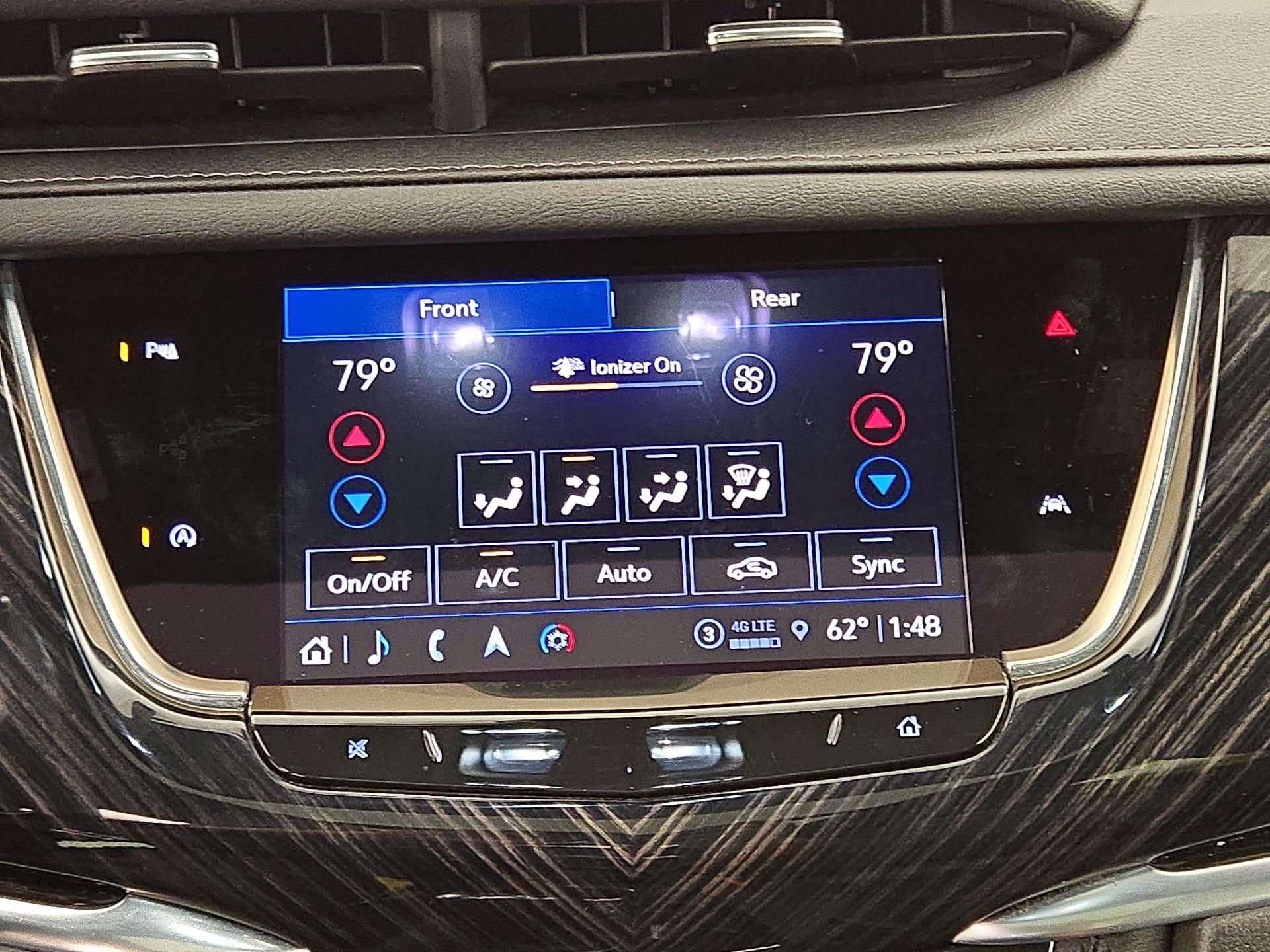 Thumbnail: 2025 Cadillac XT6 - 17