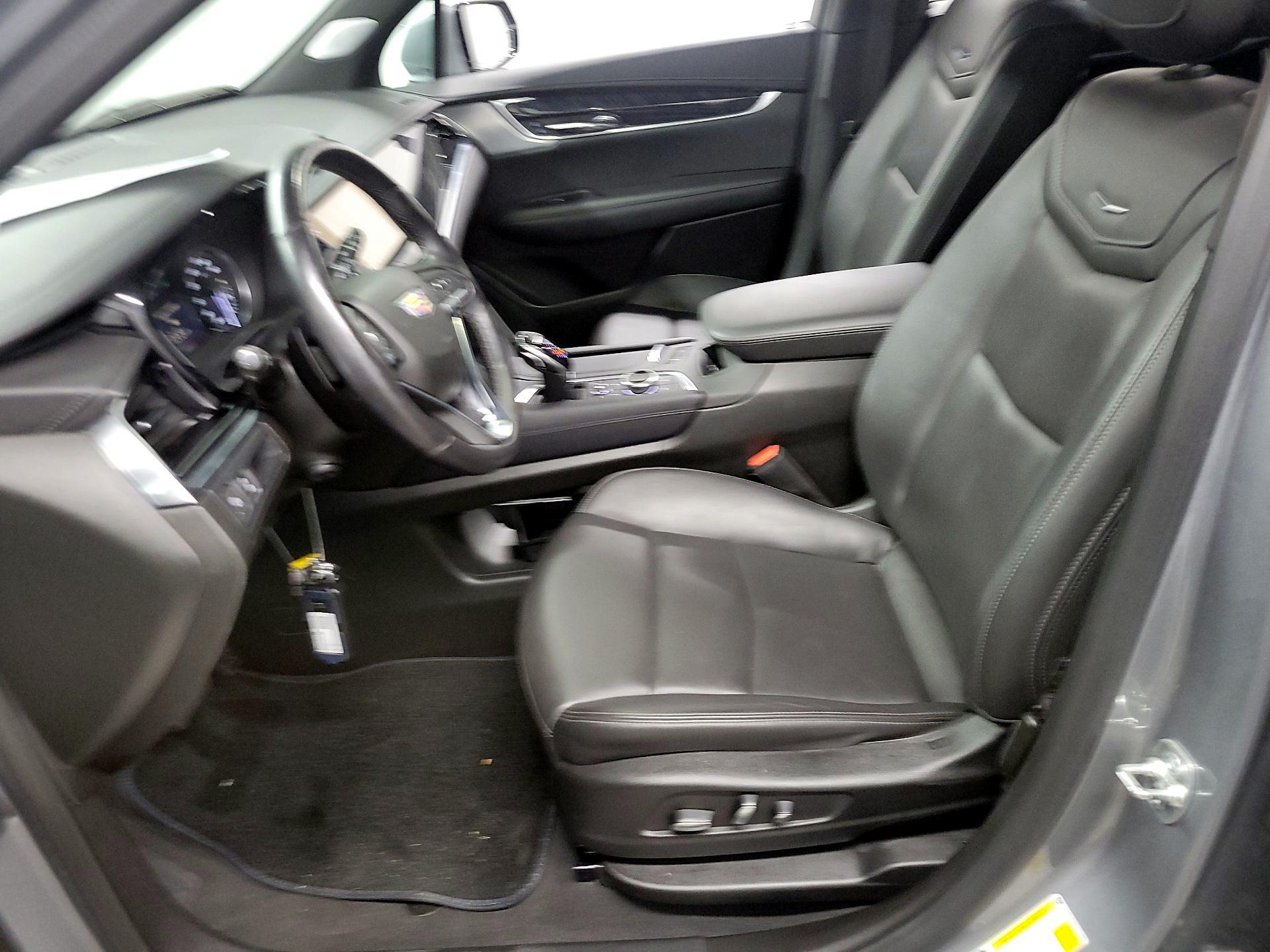 Thumbnail: 2025 Cadillac XT6 - 11