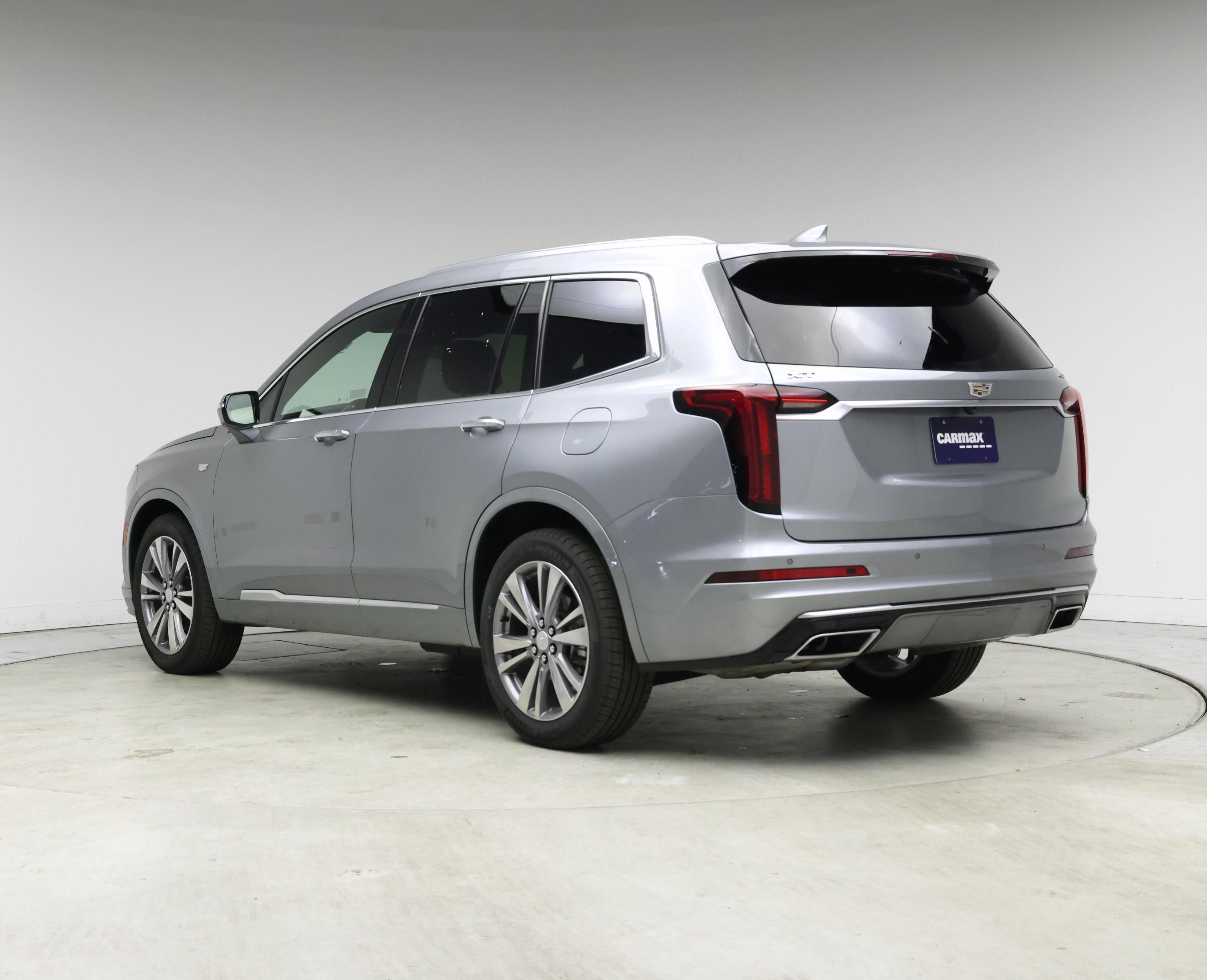 Thumbnail: 2025 Cadillac XT6 - 2