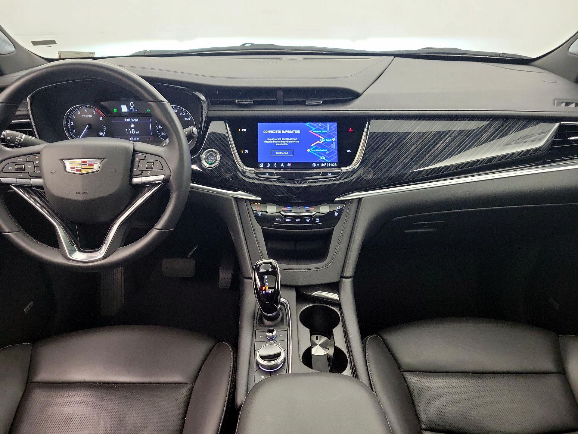 Thumbnail: 2025 Cadillac XT6 - 9