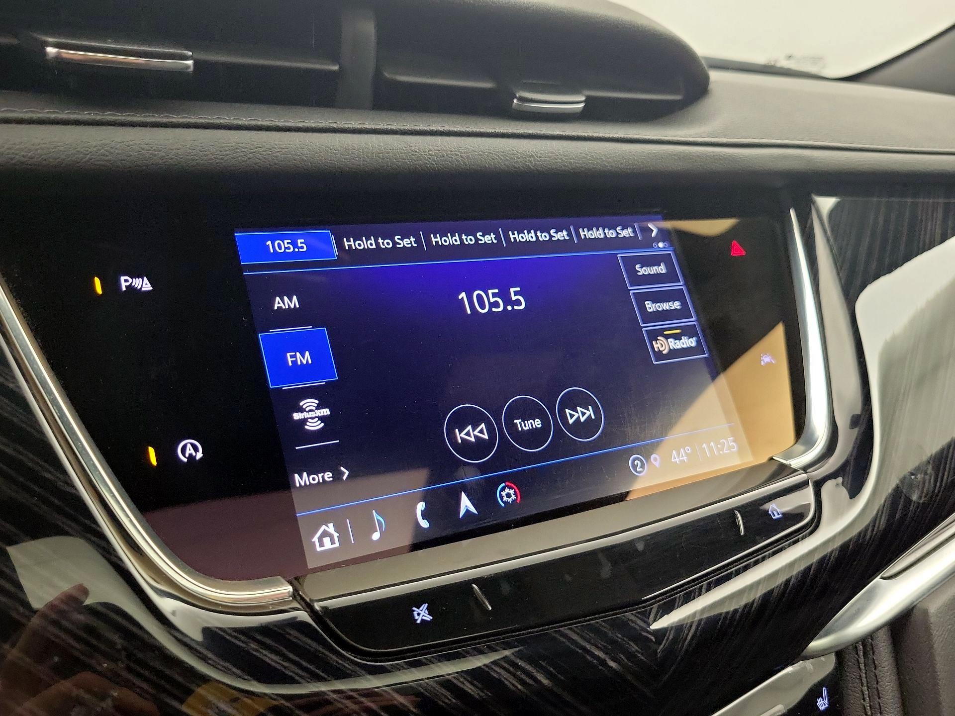 Thumbnail: 2025 Cadillac XT6 - 15