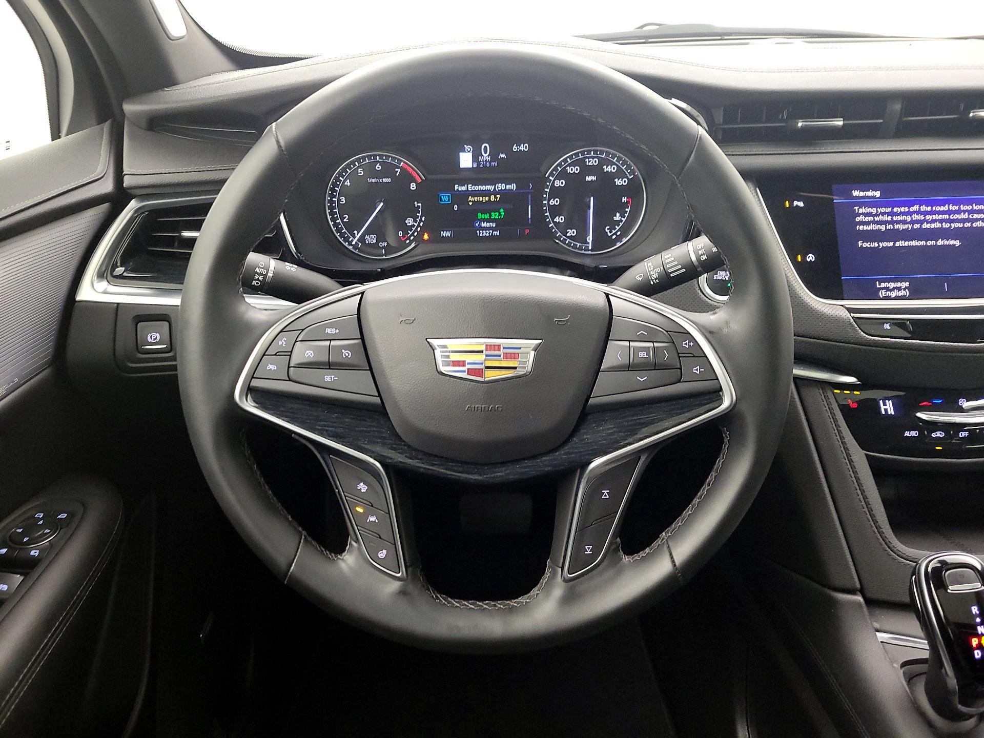 Thumbnail: 2025 Cadillac XT5 - 10