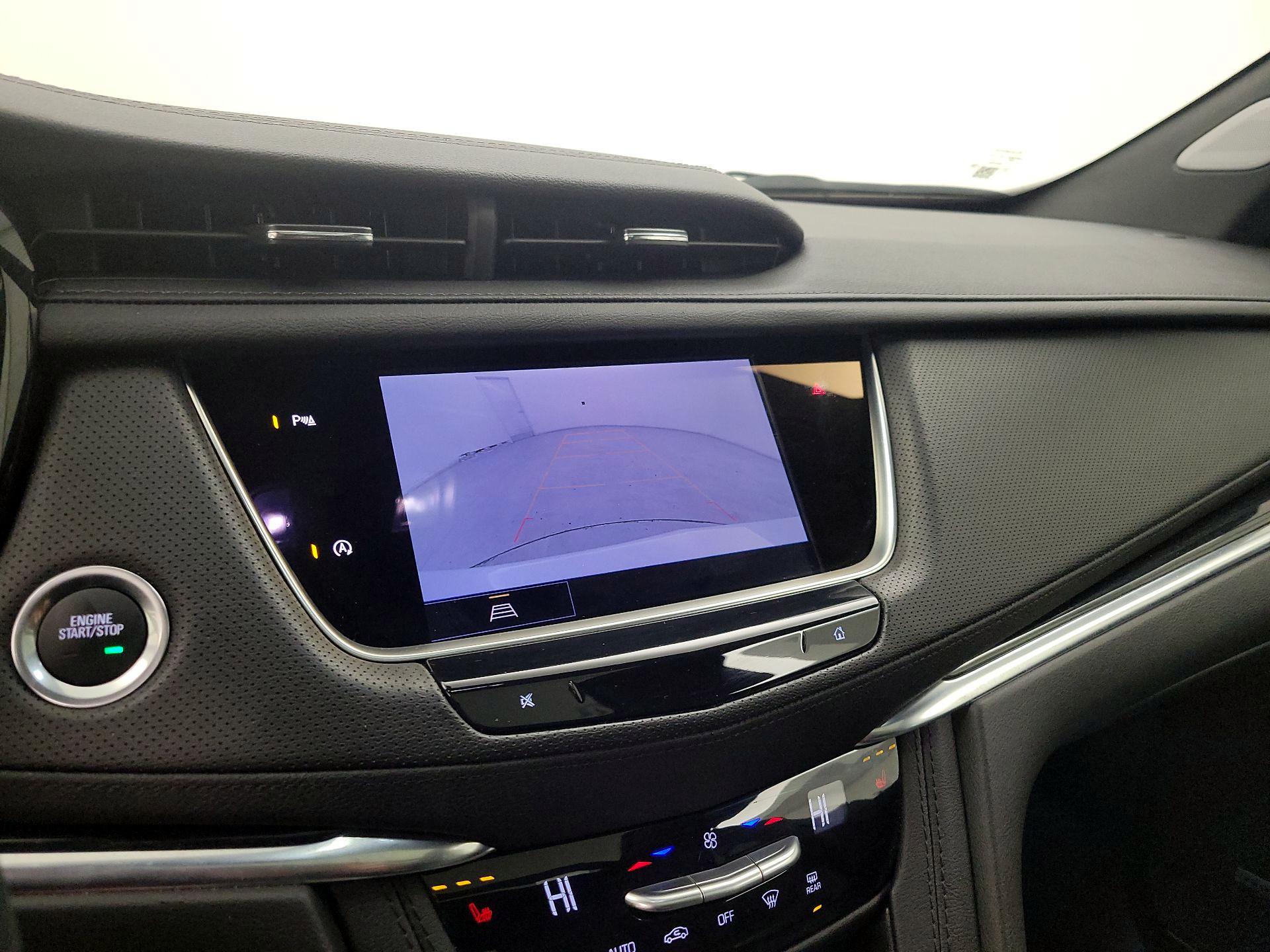 Thumbnail: 2025 Cadillac XT5 - 14